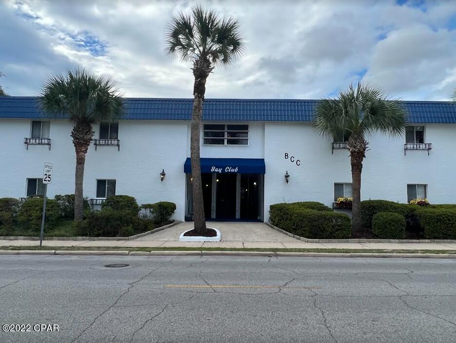 Bay Club Condo Ph 1 - Residential