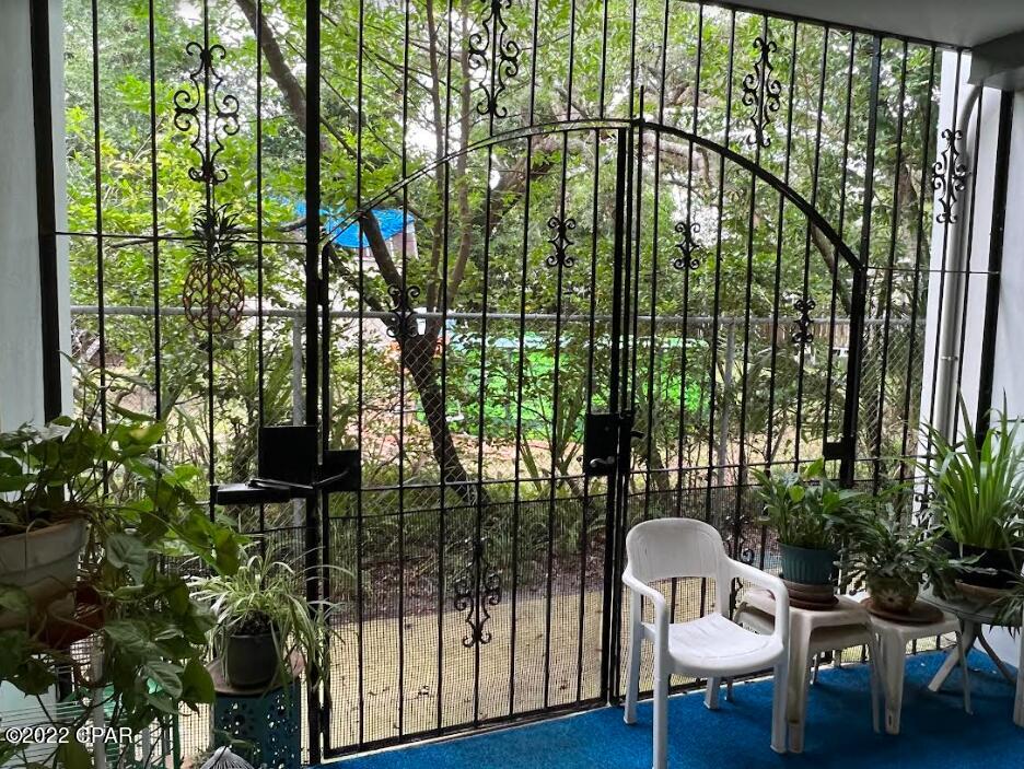 Bay Club Condo Ph 1 - Residential