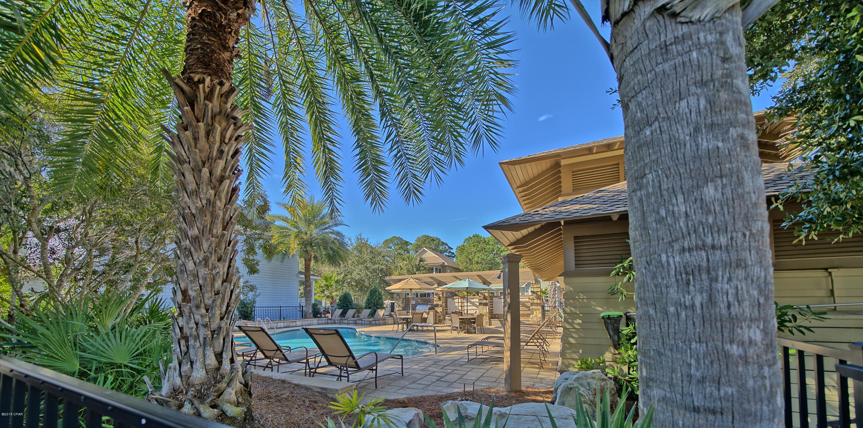 Santa Rosa Golf Villas - Residential