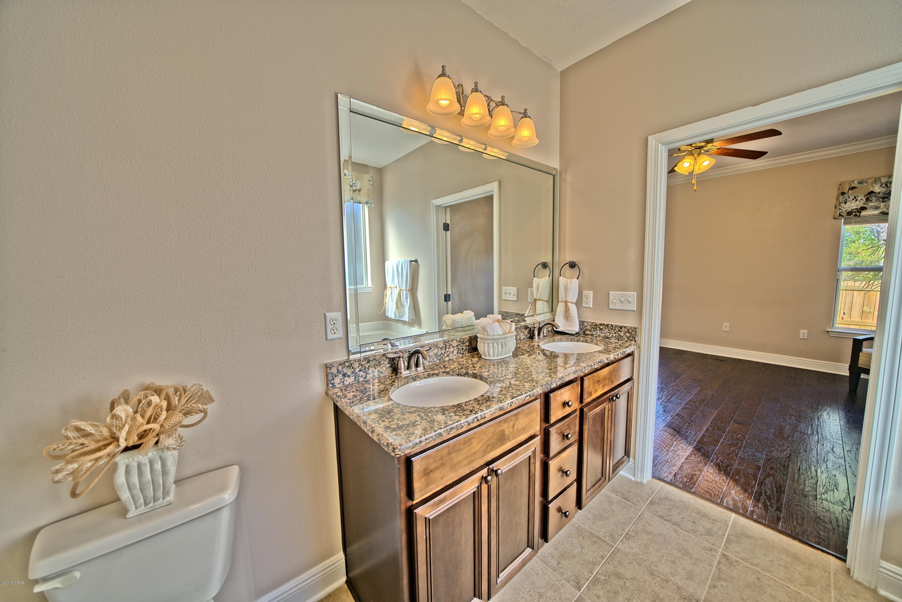 Santa Rosa Golf Villas - Residential