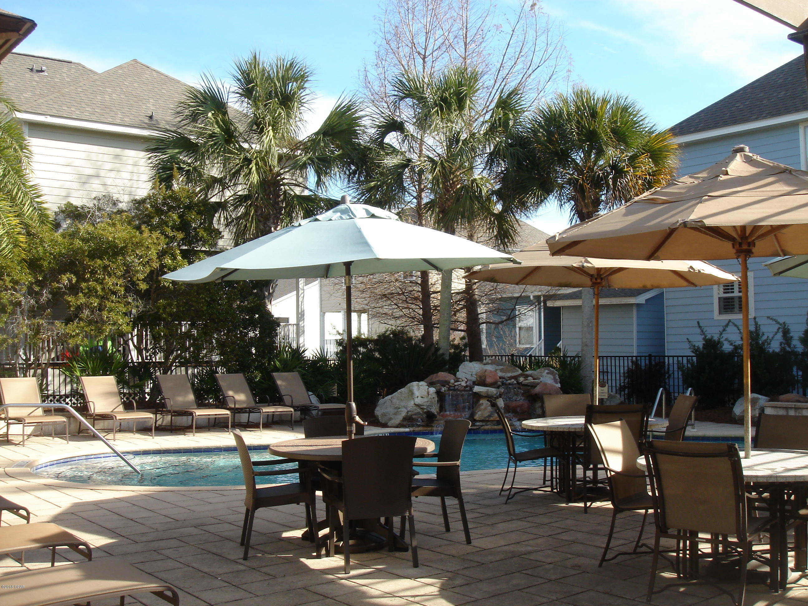 Santa Rosa Golf Villas - Residential