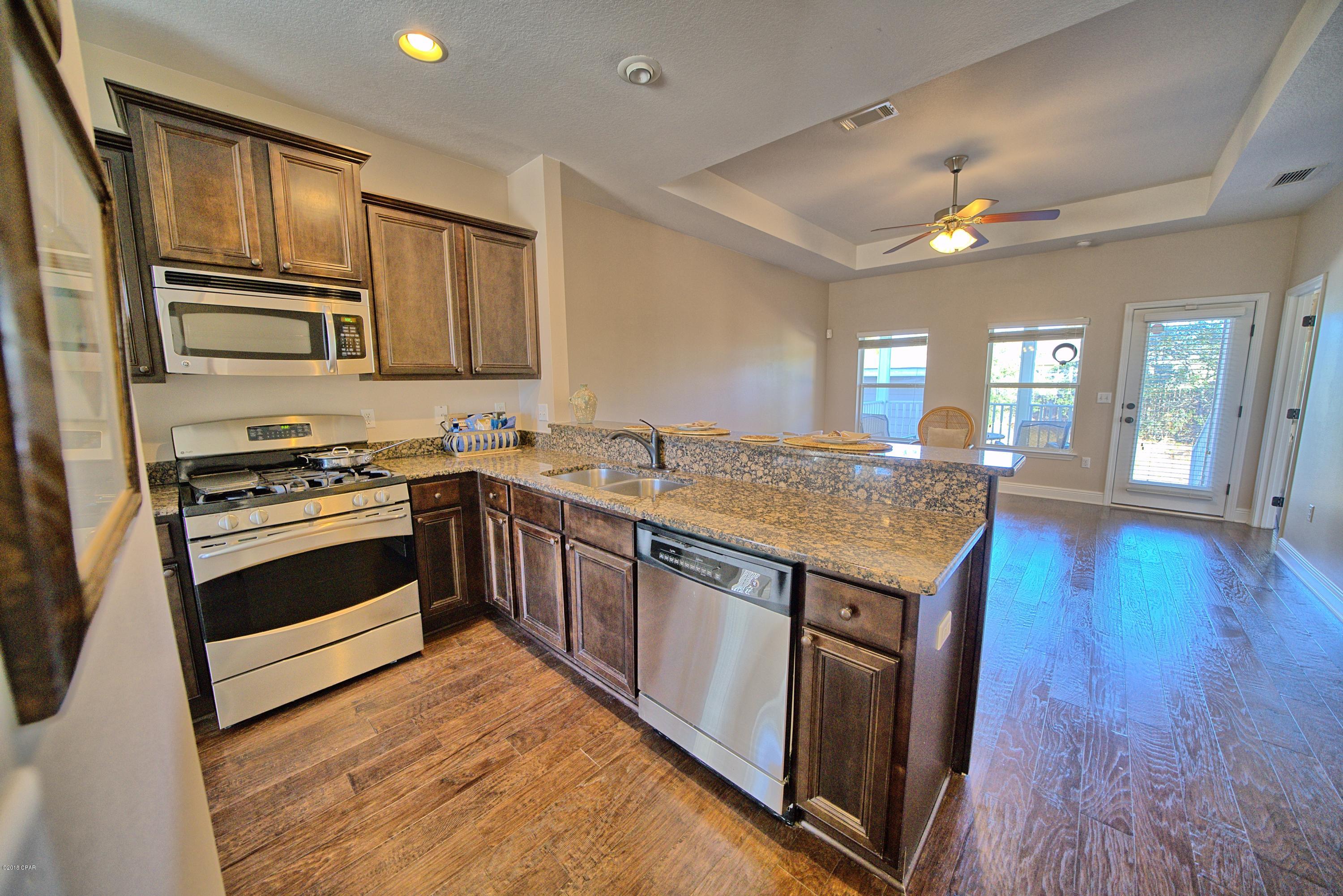 Santa Rosa Golf Villas - Residential