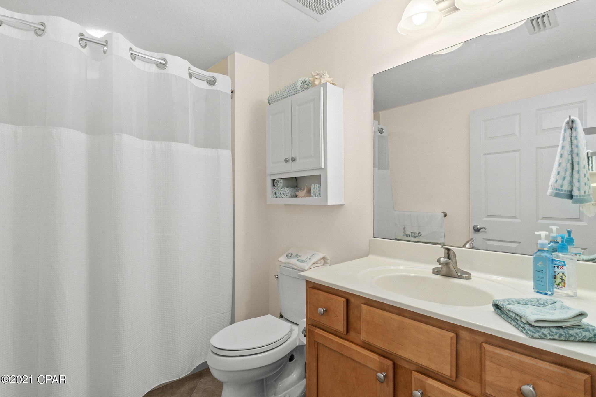 Magnolia Bay Club - Residential