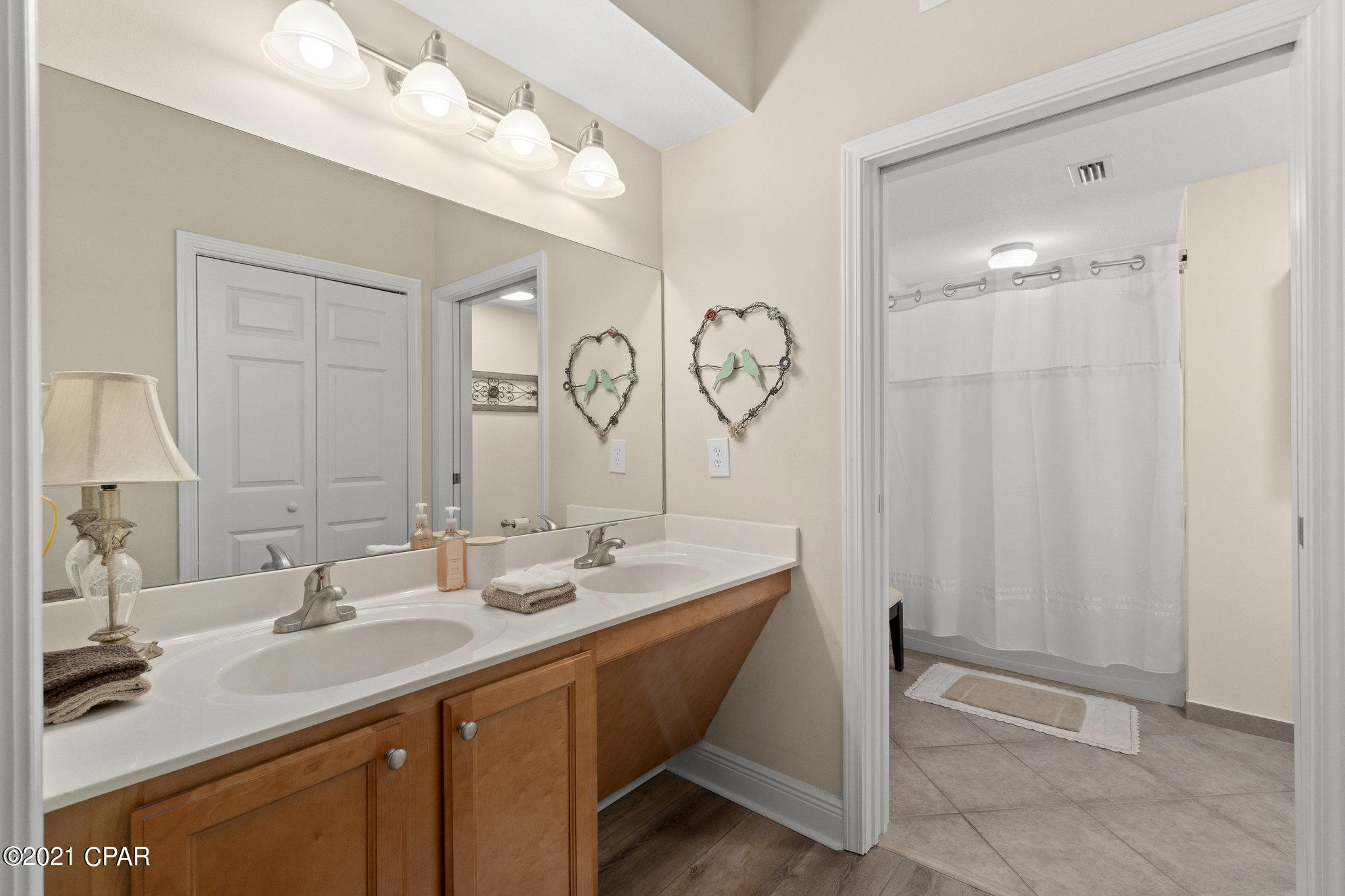 Magnolia Bay Club - Residential