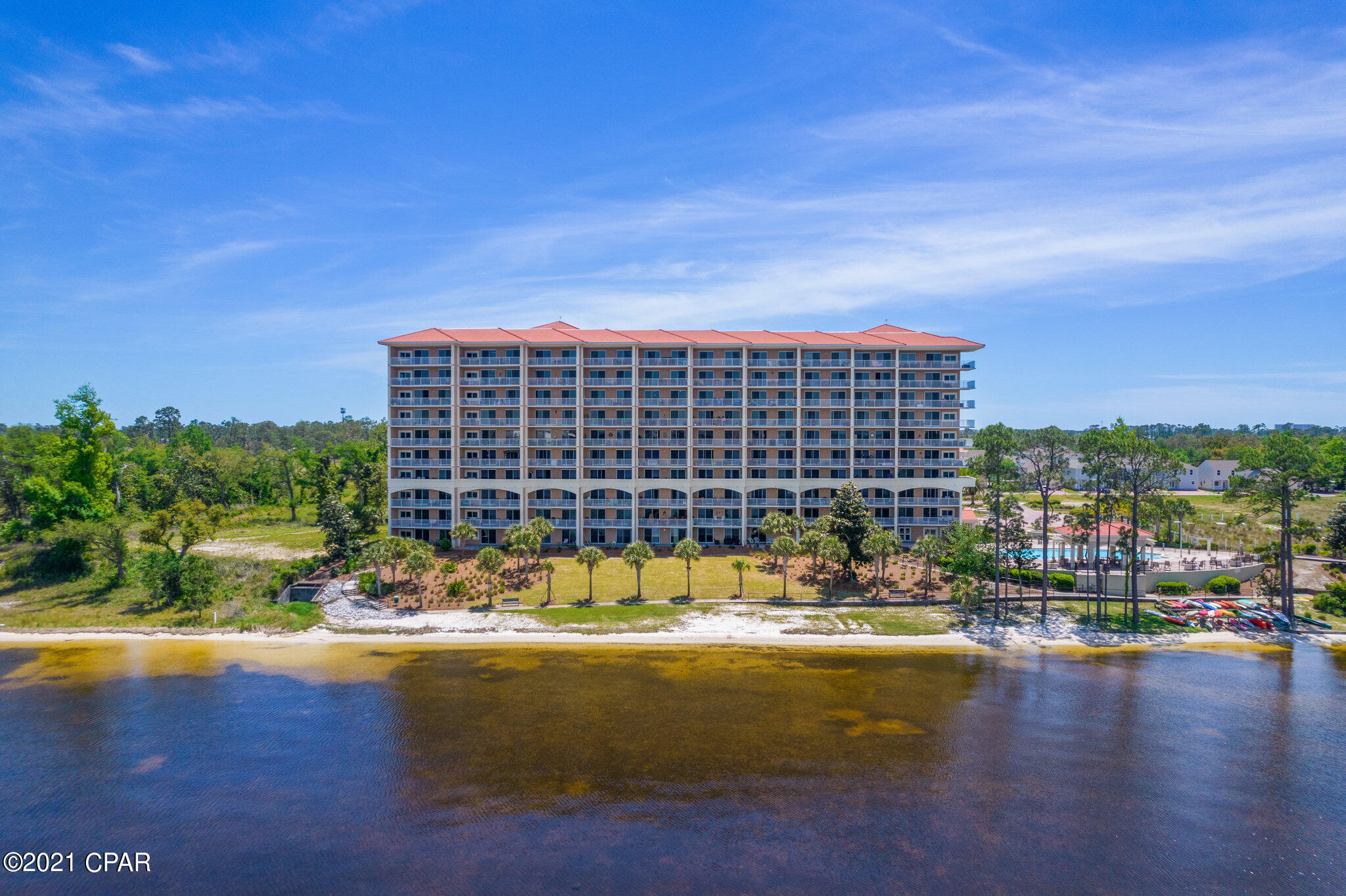 Magnolia Bay Club - Residential