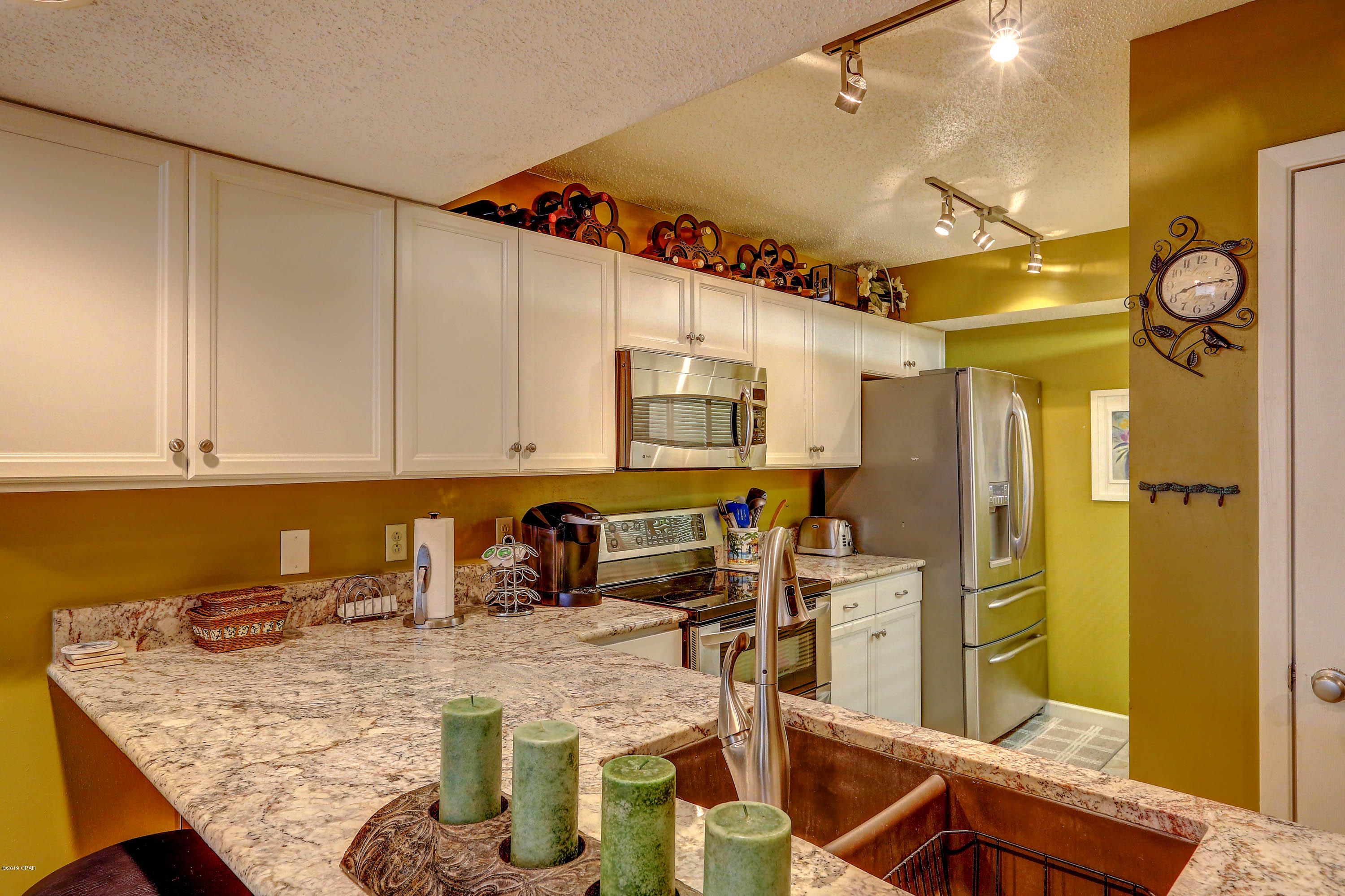 Forest Hills Tennis Villas - Residential