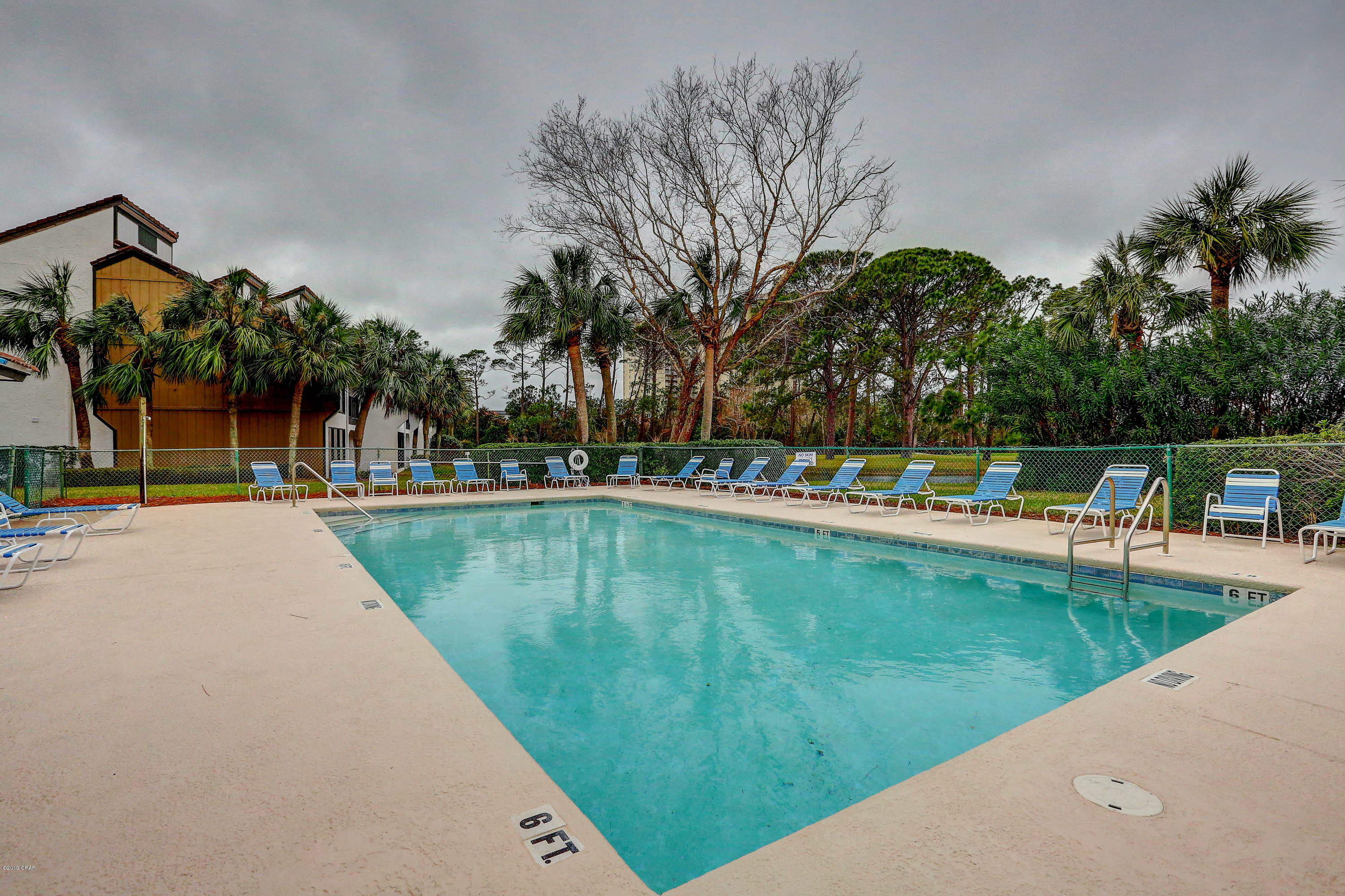 Forest Hills Tennis Villas - Residential