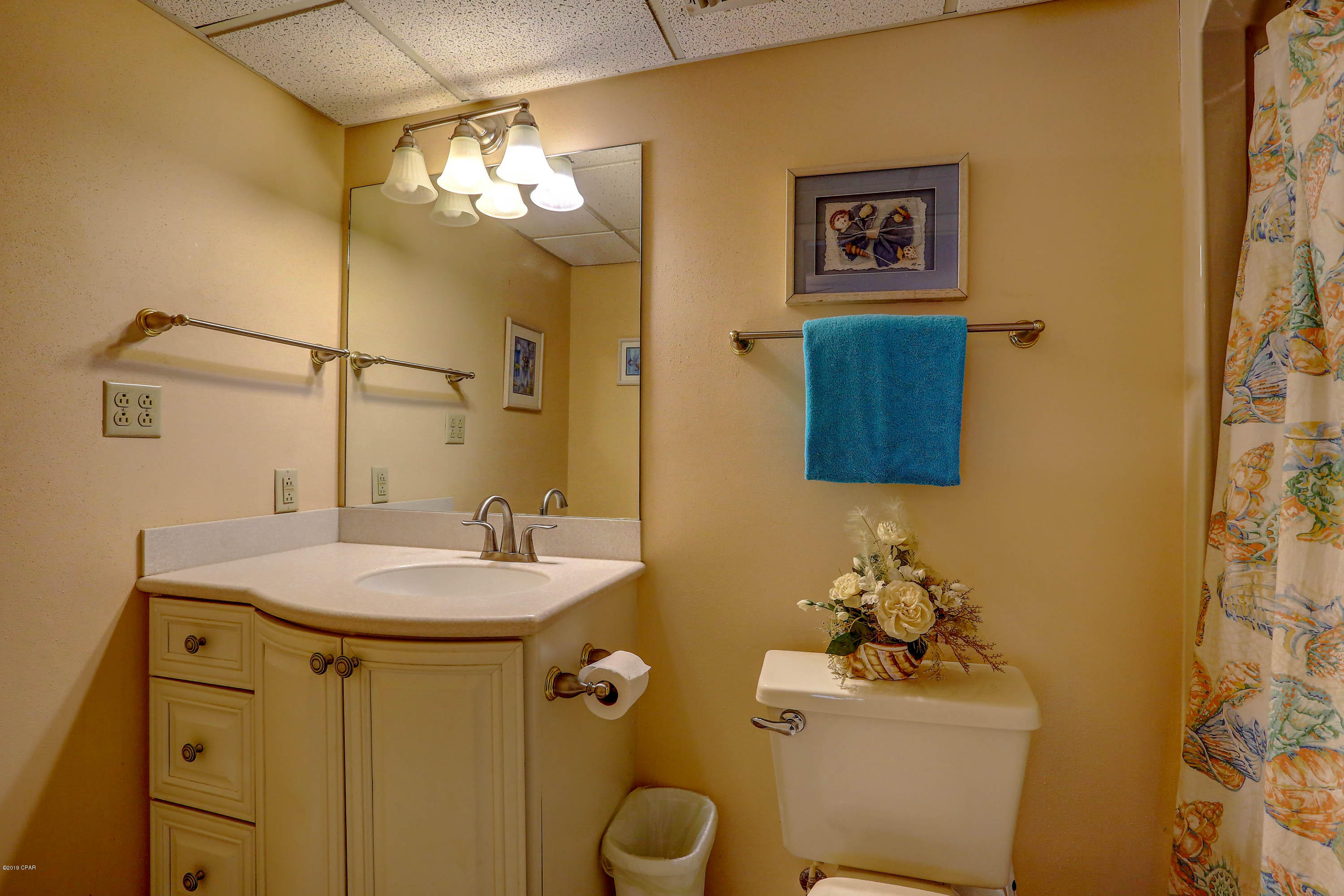 Forest Hills Tennis Villas - Residential