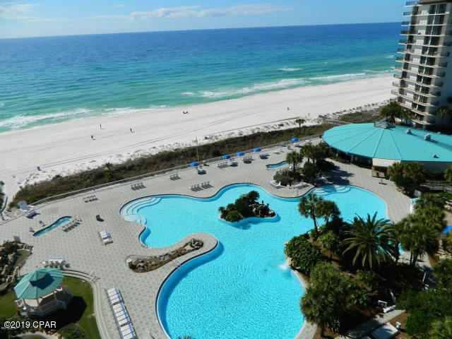 Forest Hills Tennis Villas - Residential