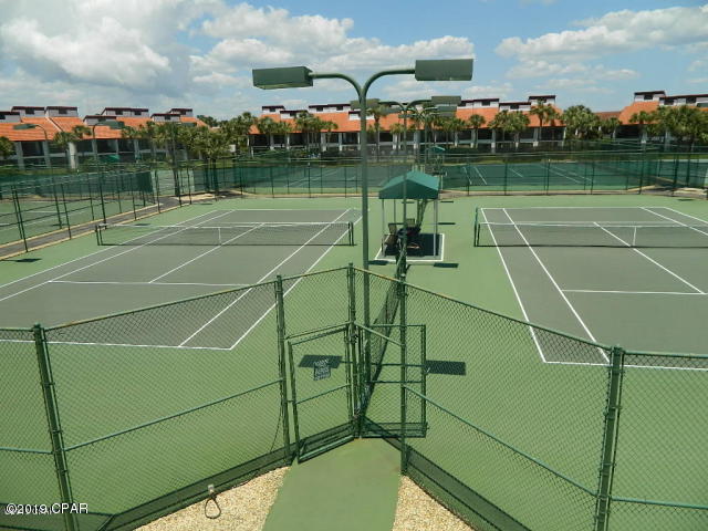 Forest Hills Tennis Villas - Residential
