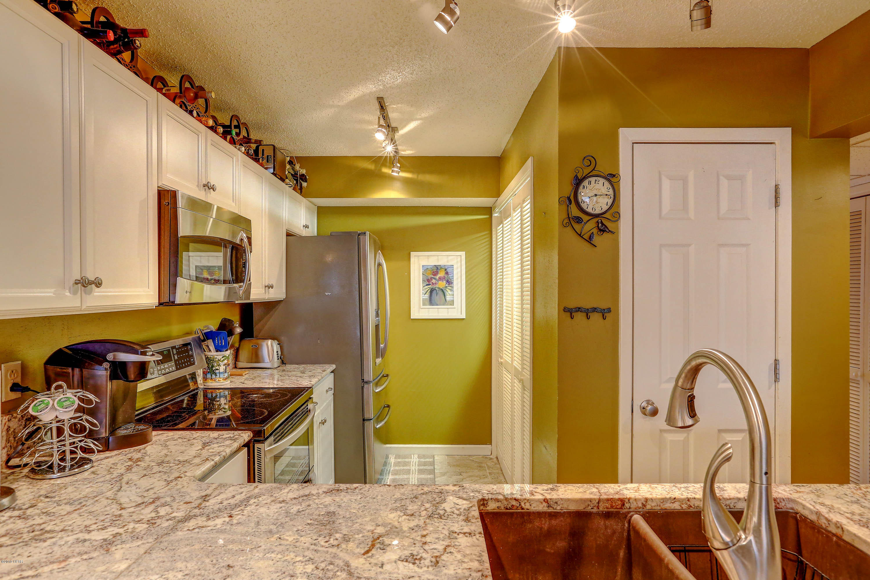 Forest Hills Tennis Villas - Residential