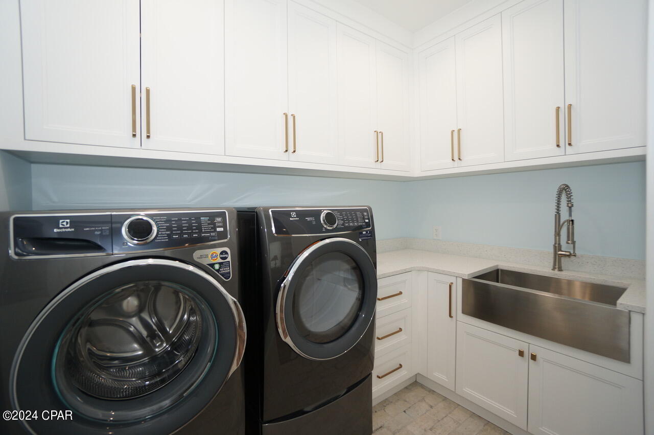 Sugar Sand - Residential