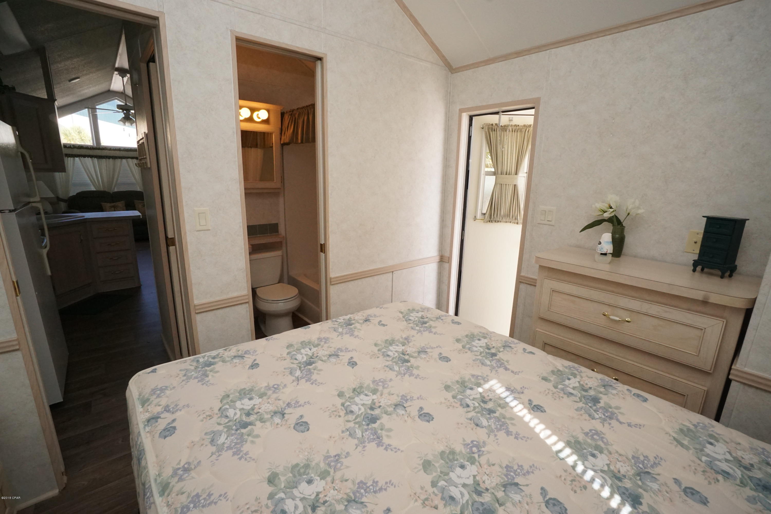 Venture Out Travel Trail - Residential