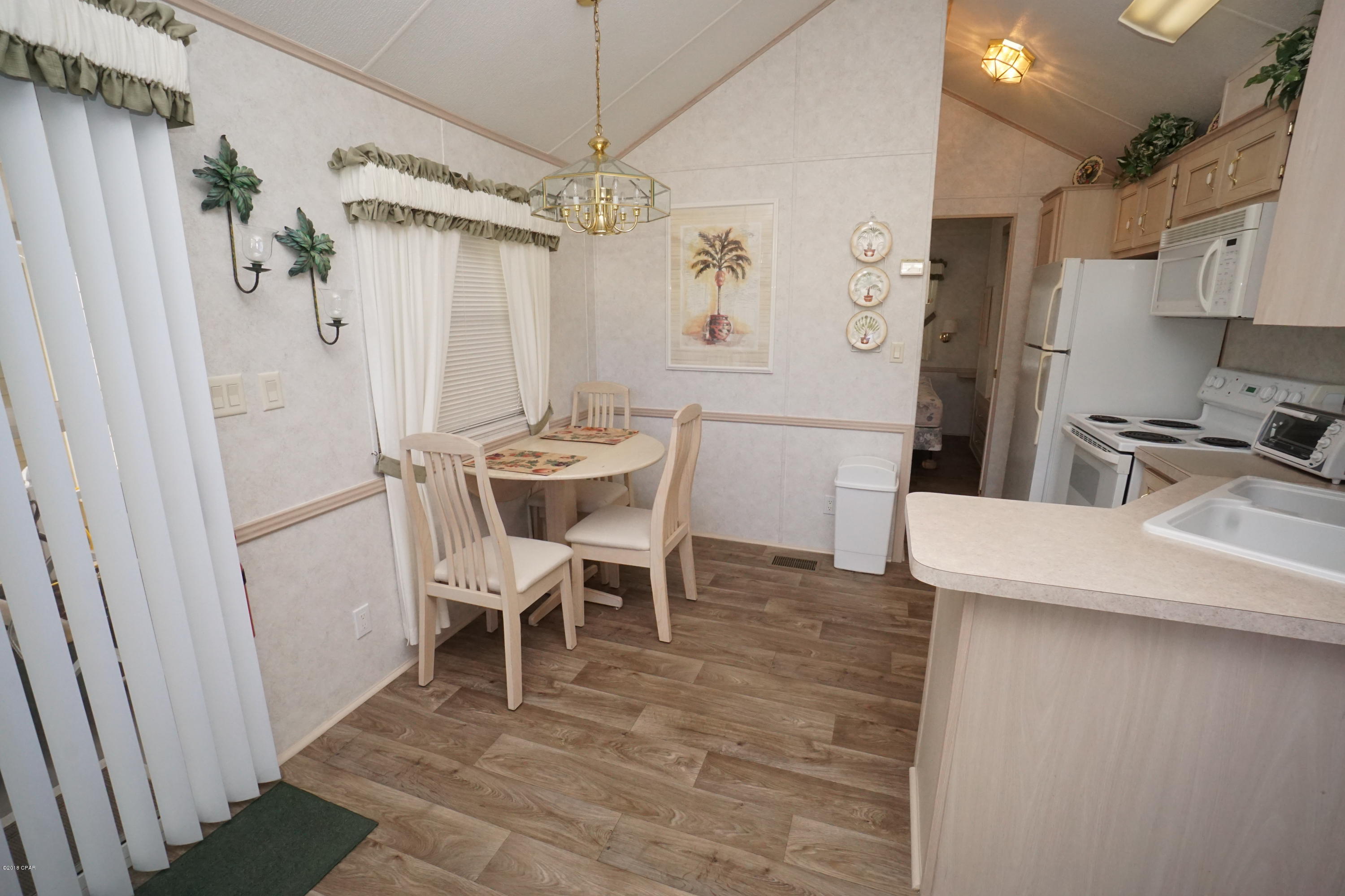 Venture Out Travel Trail - Residential