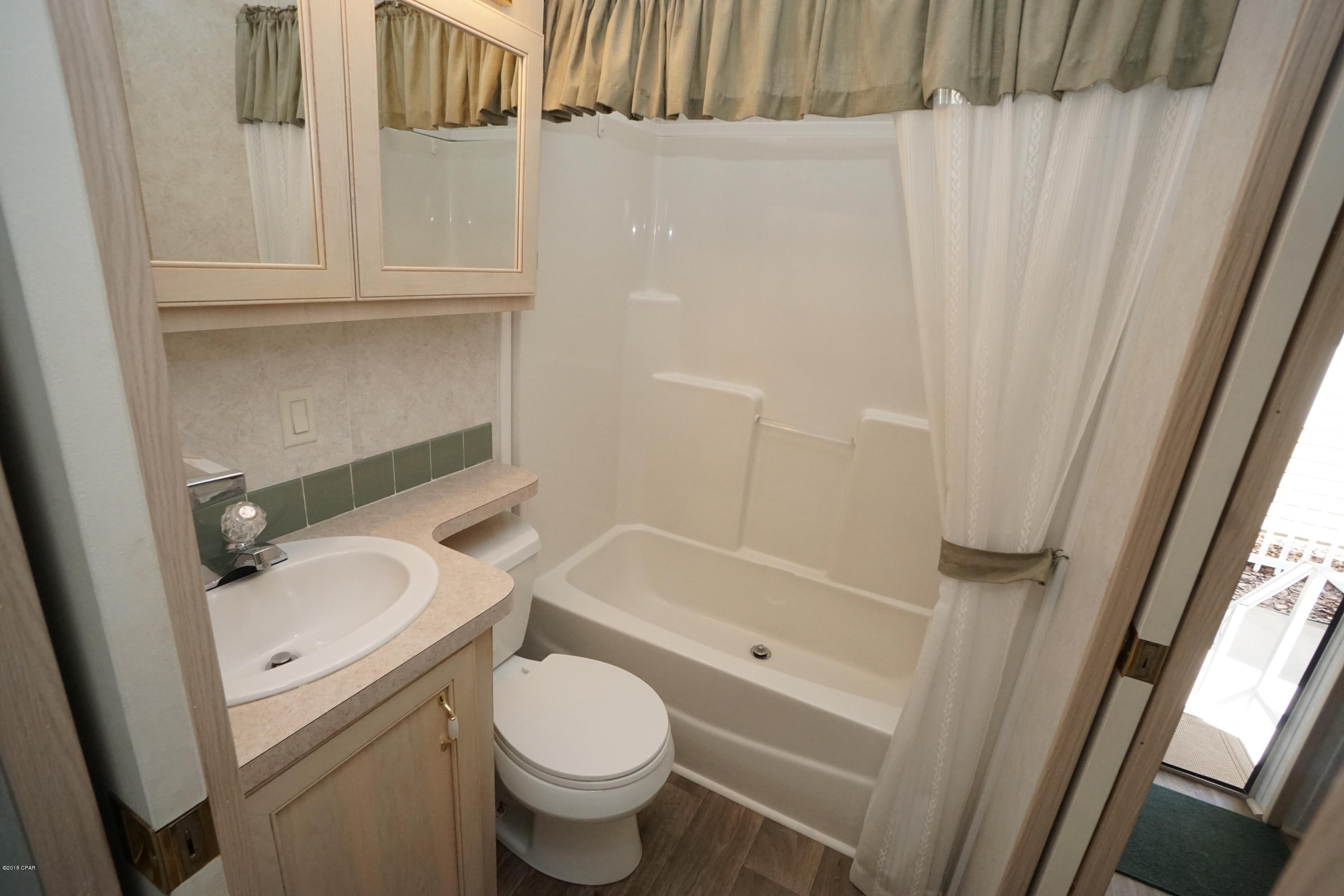 Venture Out Travel Trail - Residential