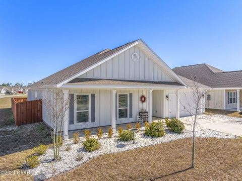 Featured picture for the property 785698