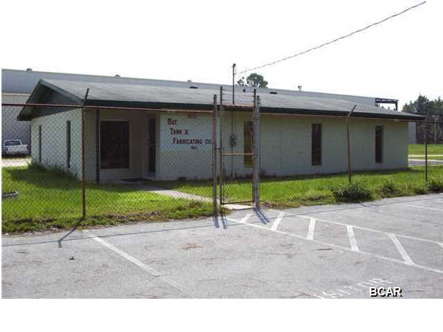 [No Recorded Subdiv] - Commercial Sale