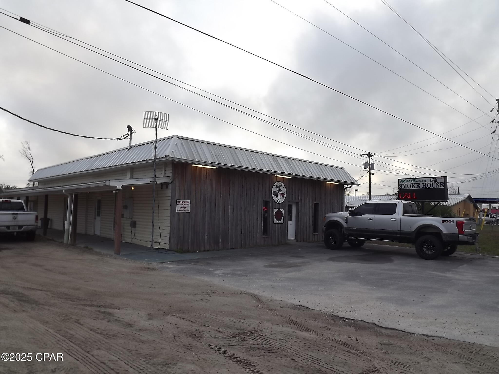 [No Recorded Subdiv] - Commercial Sale