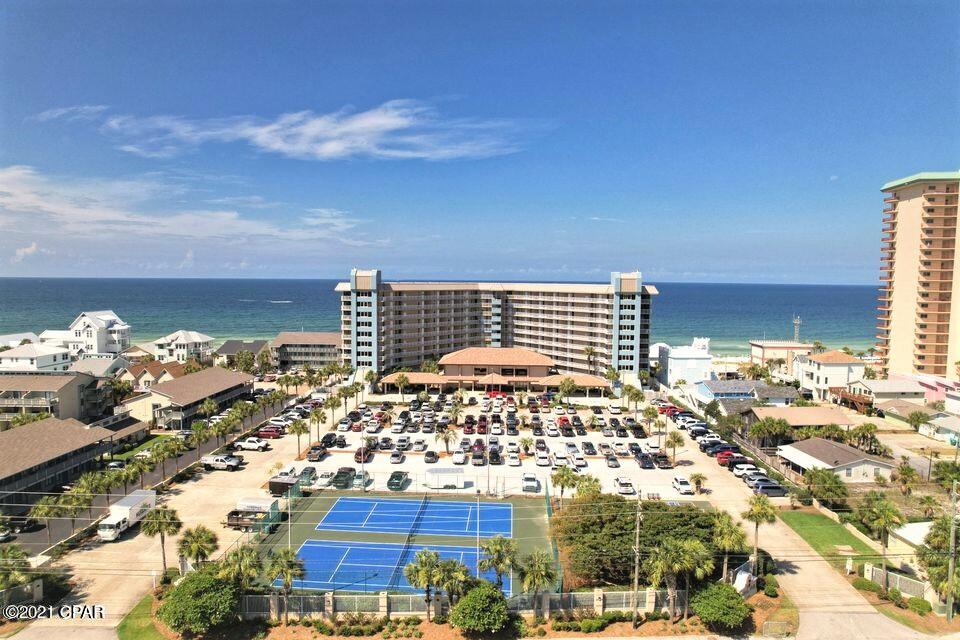 Pelican Walk - Residential