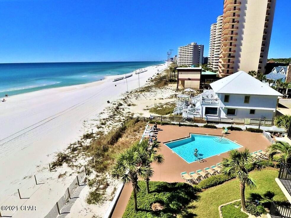 Pelican Walk - Residential