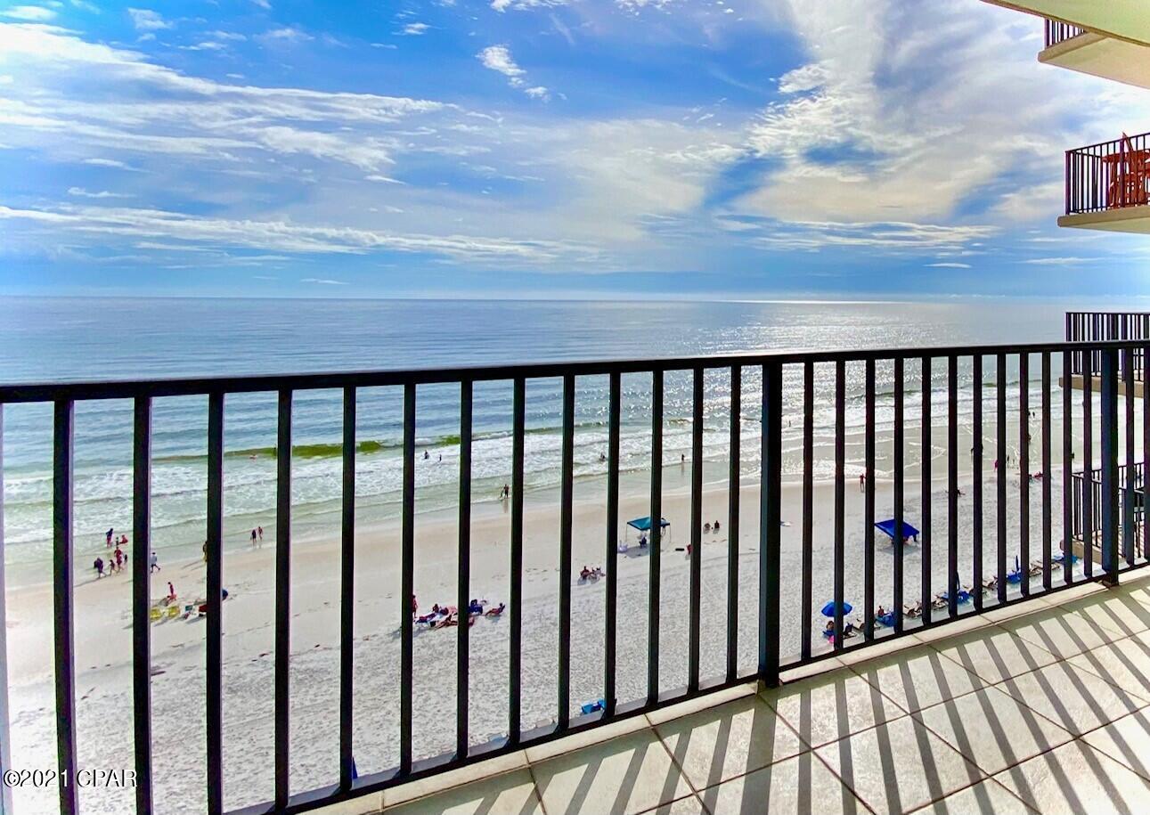 Pelican Walk - Residential