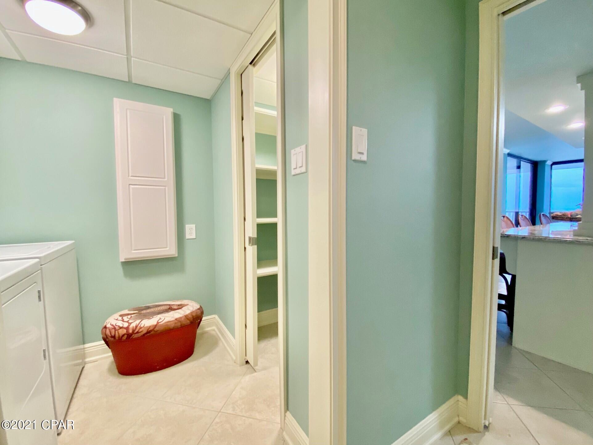 Pelican Walk - Residential