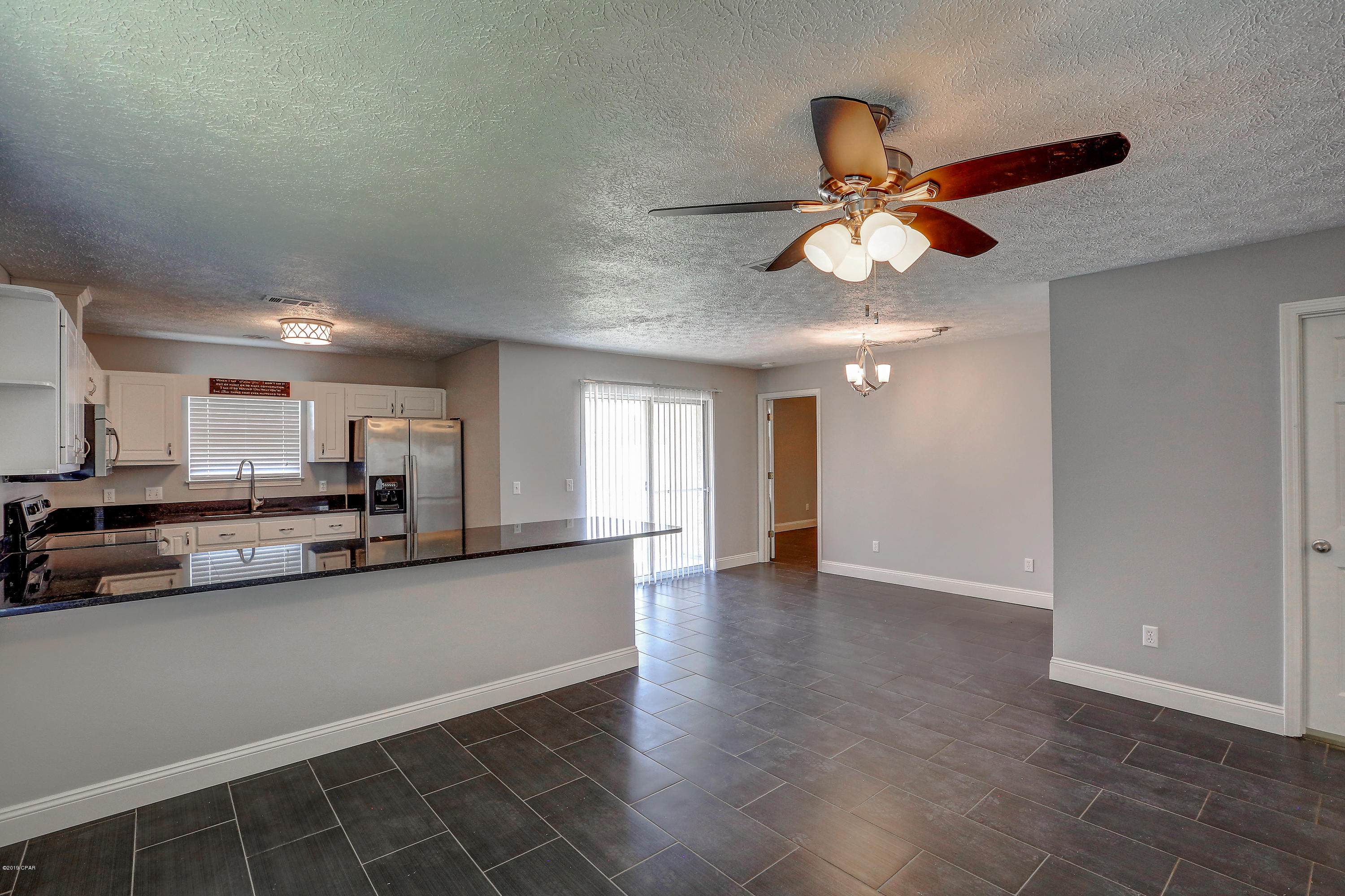 Pine Tree Place Unit 1 - Residential