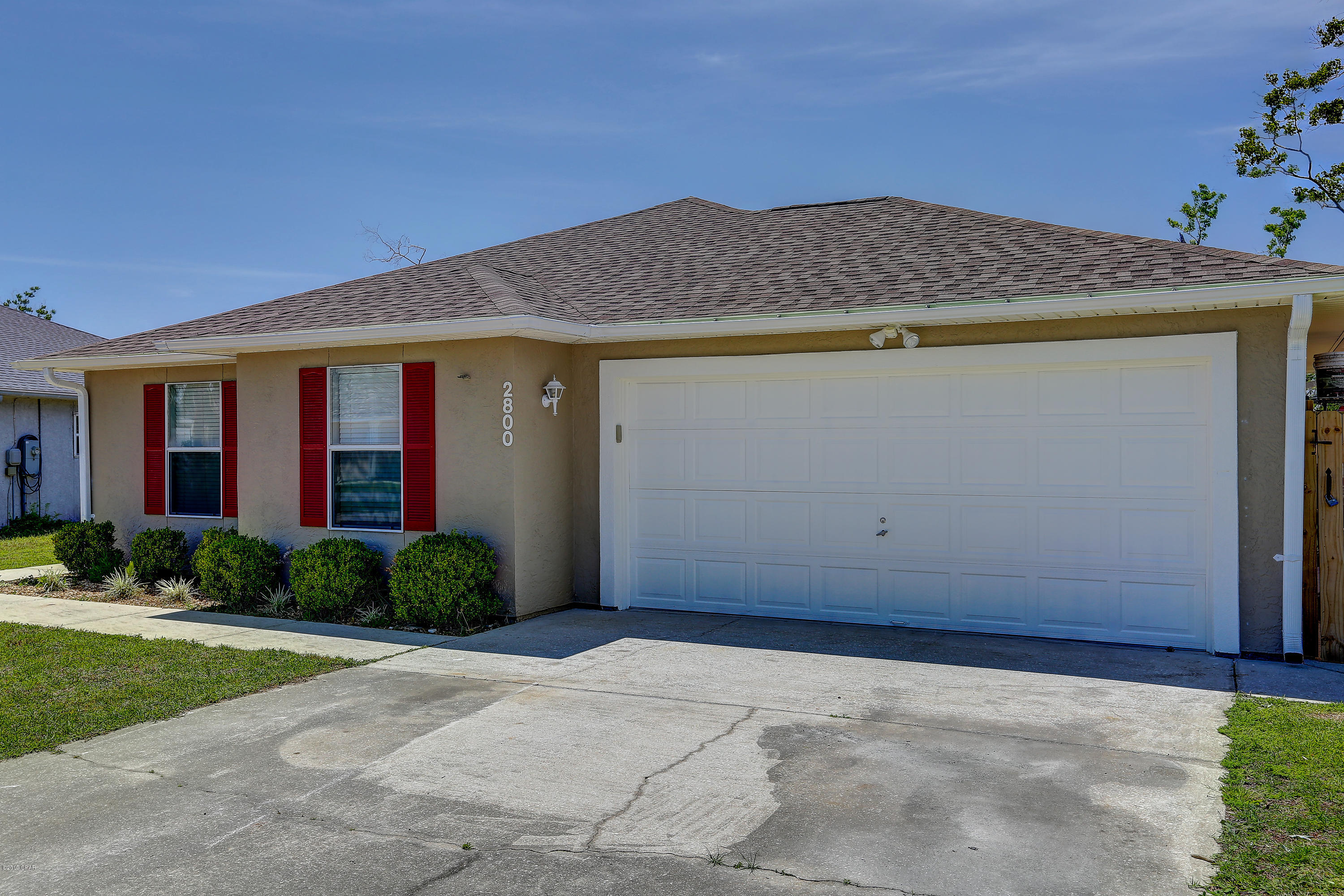 Pine Tree Place Unit 1 - Residential