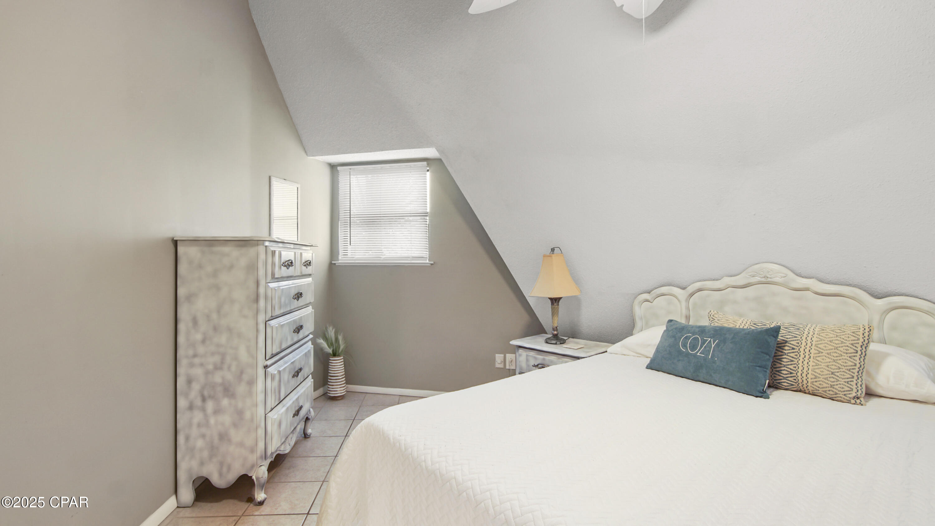 Bel Air - Residential