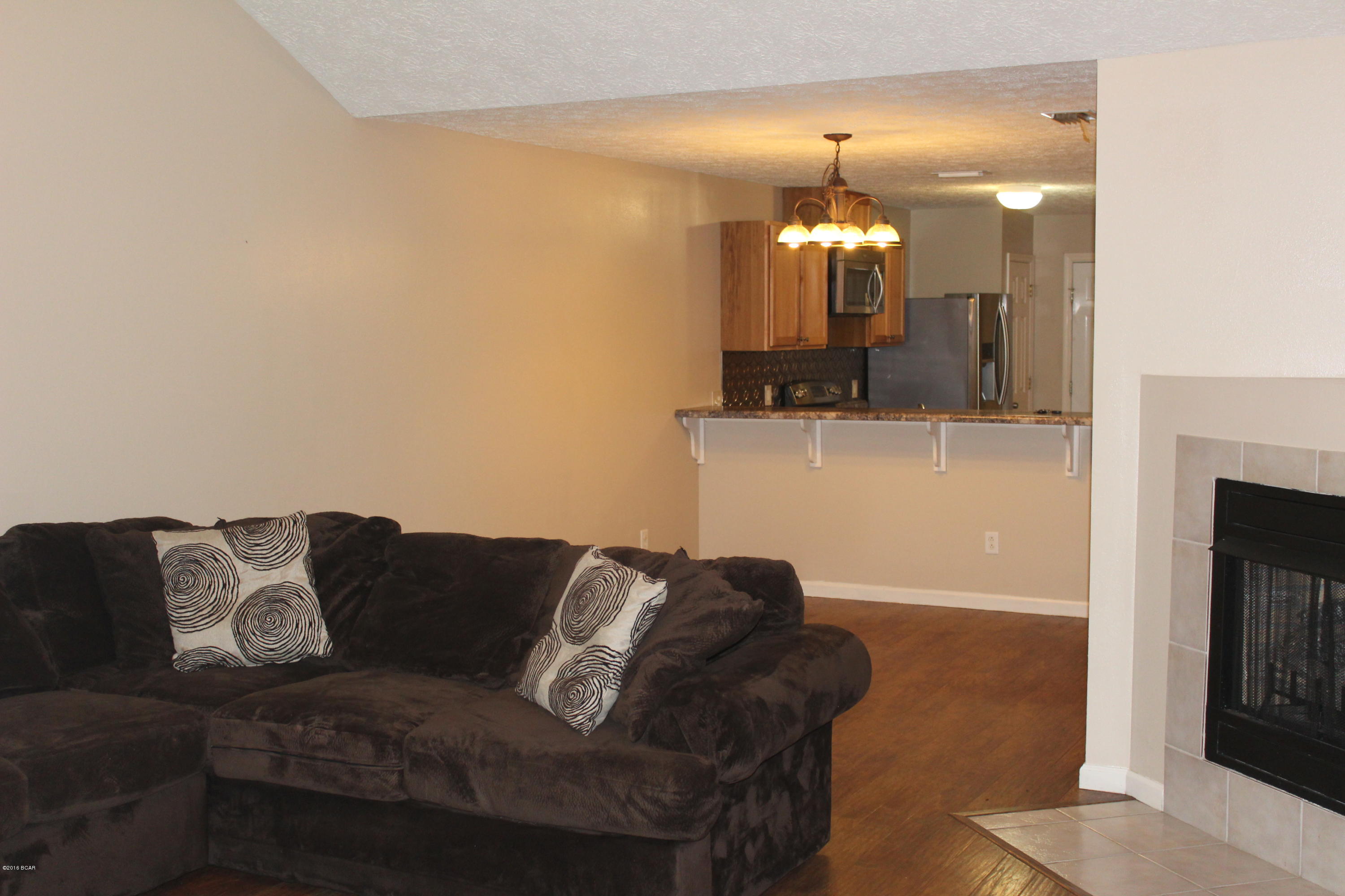 Summer Lace - Residential