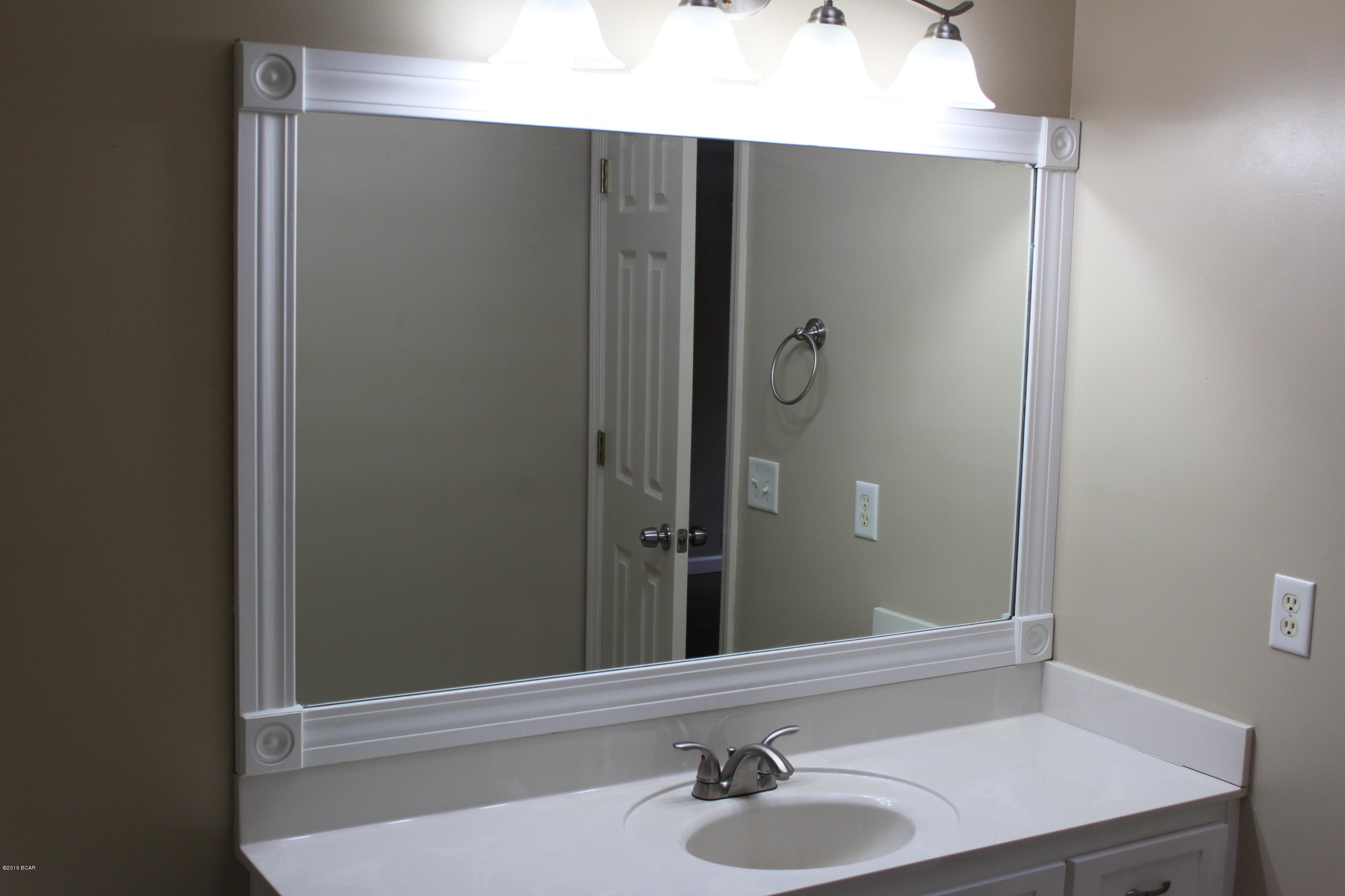 Summer Lace - Residential