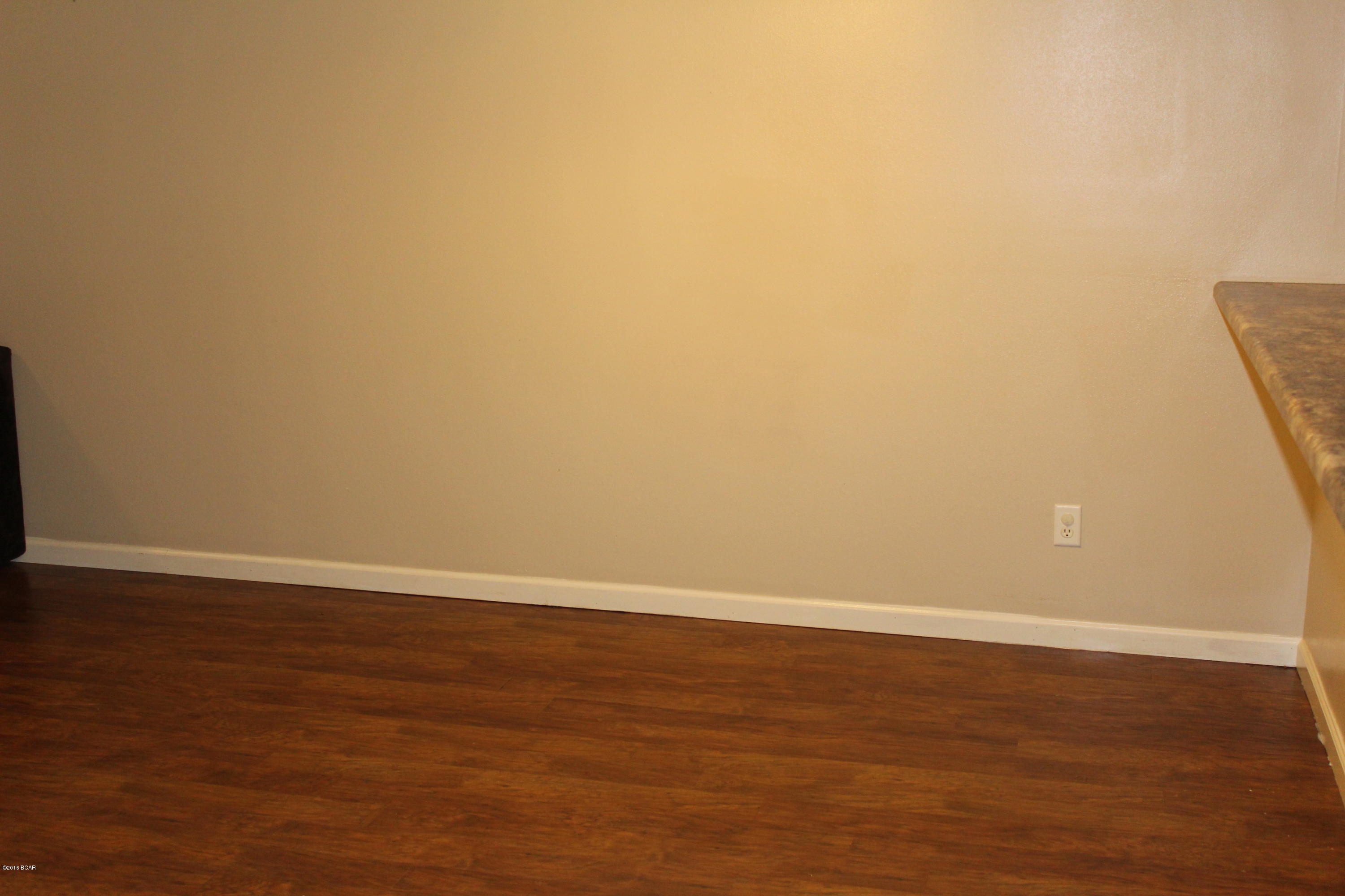 Summer Lace - Residential