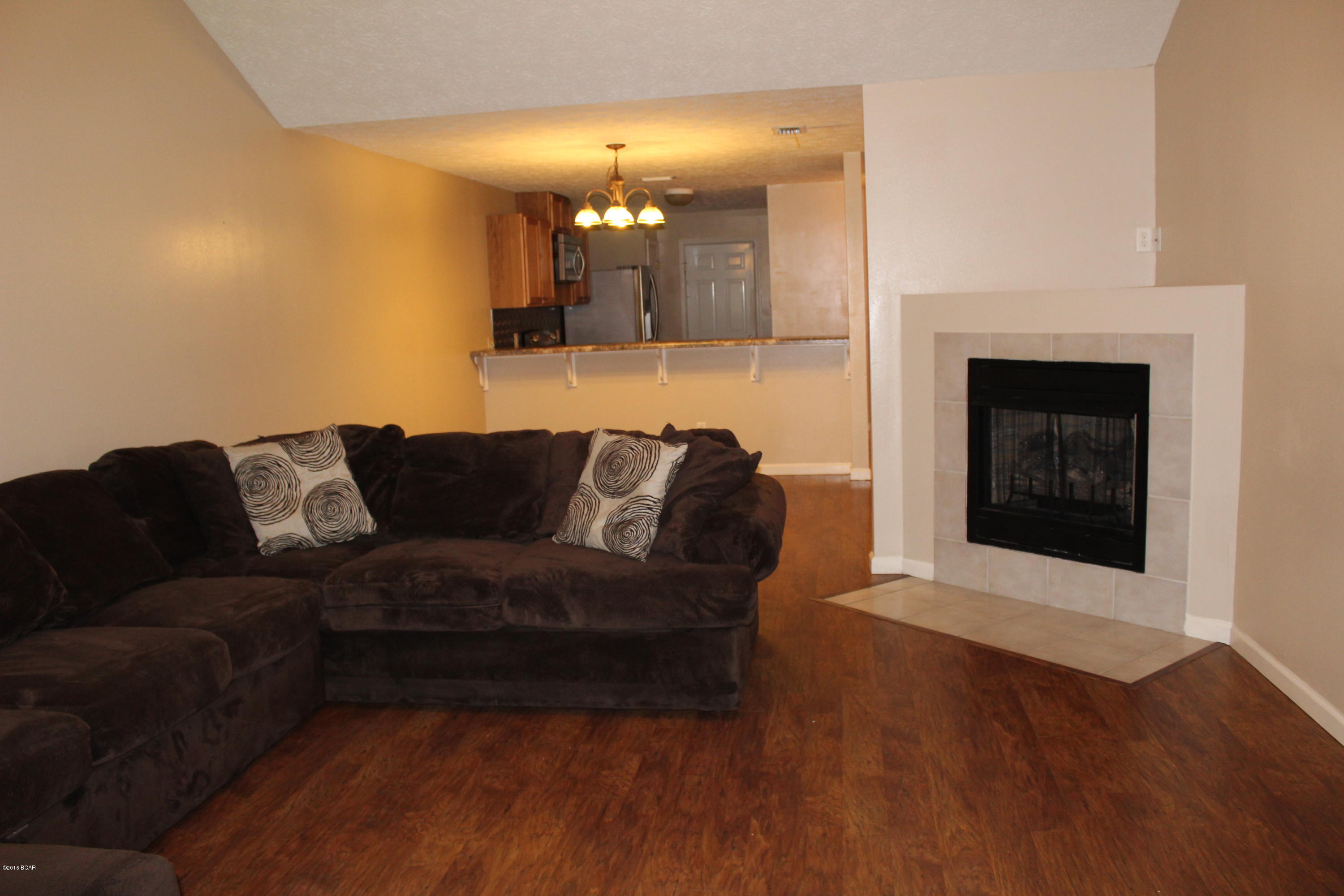 Summer Lace - Residential