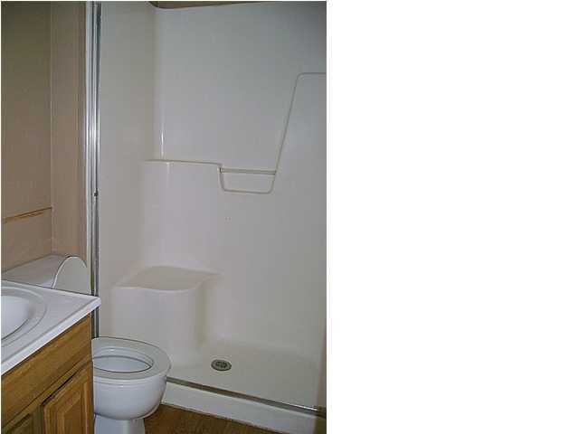 Bay Park Manor - Residential Lease