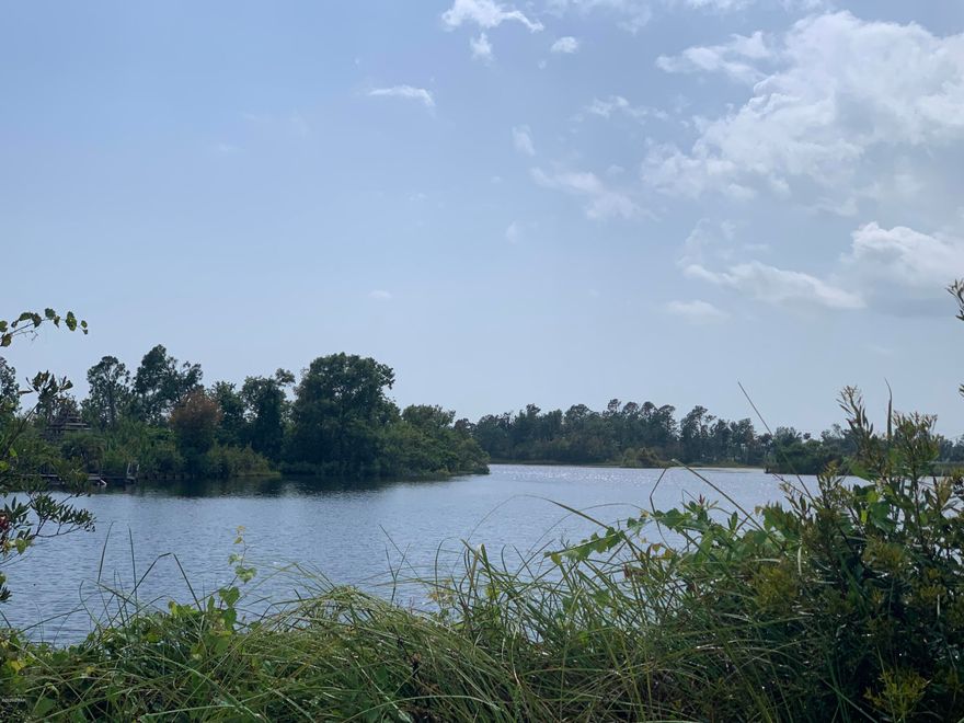 Lake front lot with 250+ feet of lake frontage in the quaint community of Conrad Pointe. Existing home is scheduled to be demolished. 

Buyer to confirm lot dimensions, seawall and improvements.