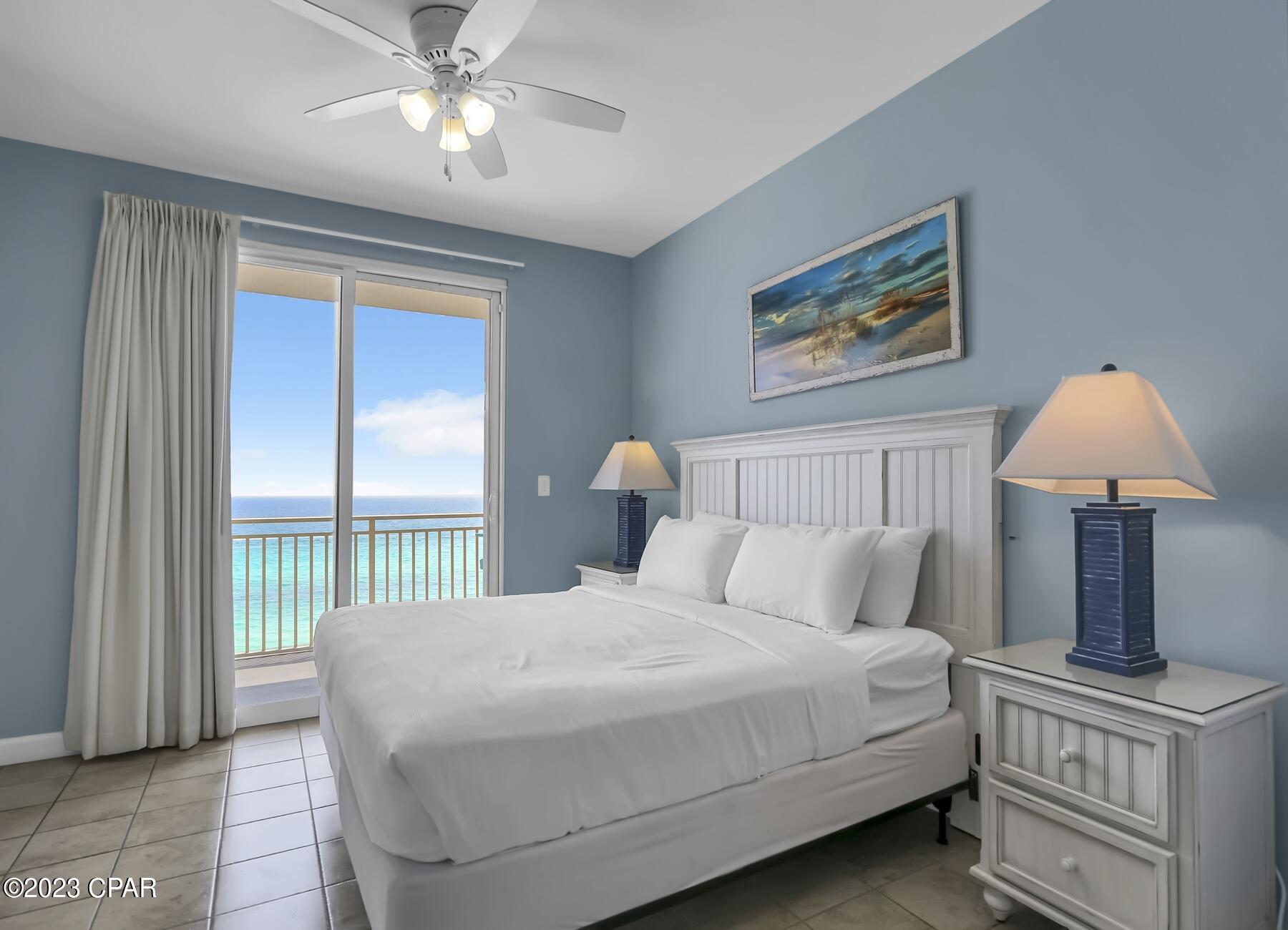 Splash Condo - Residential