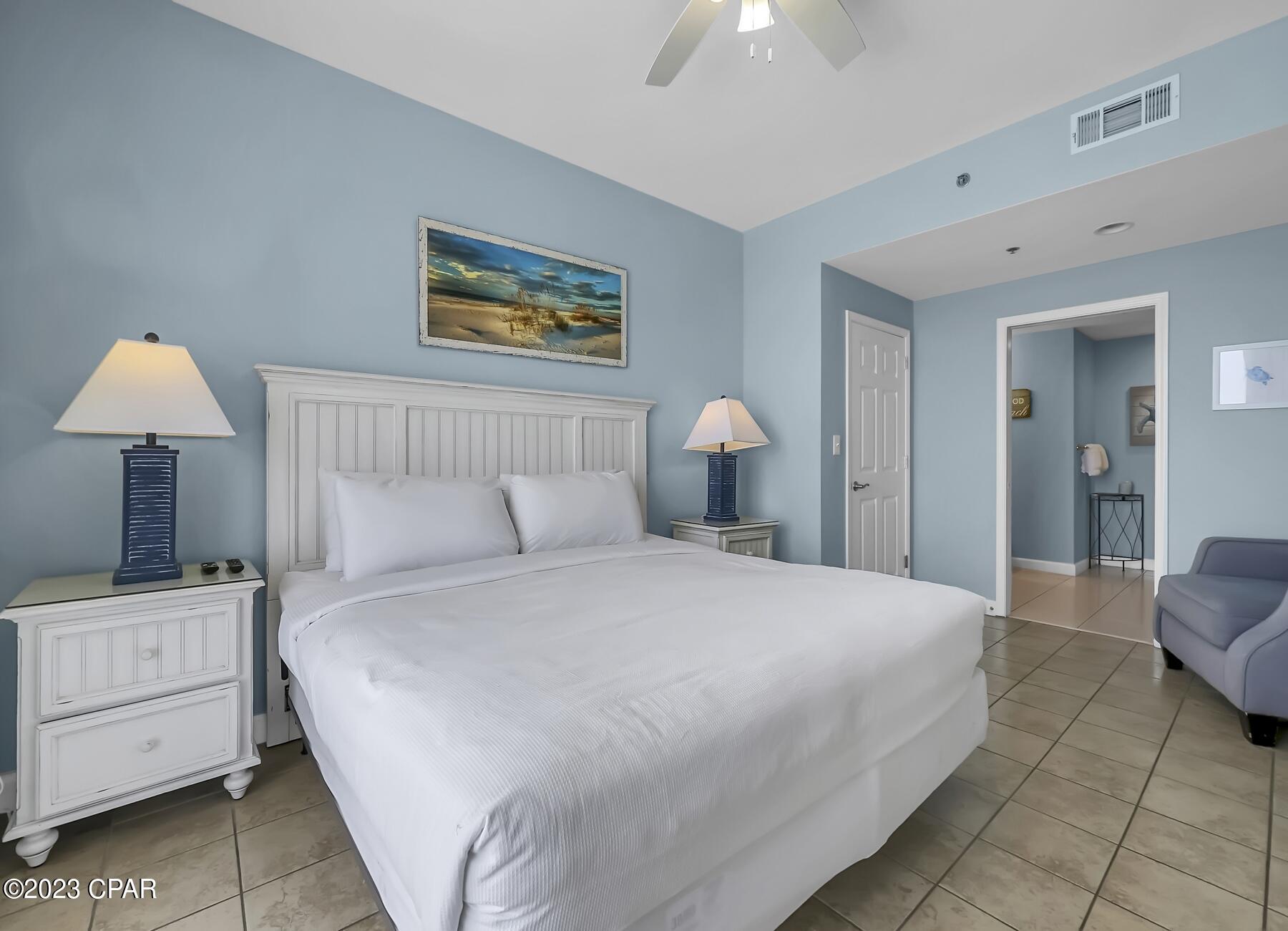 Splash Condo - Residential