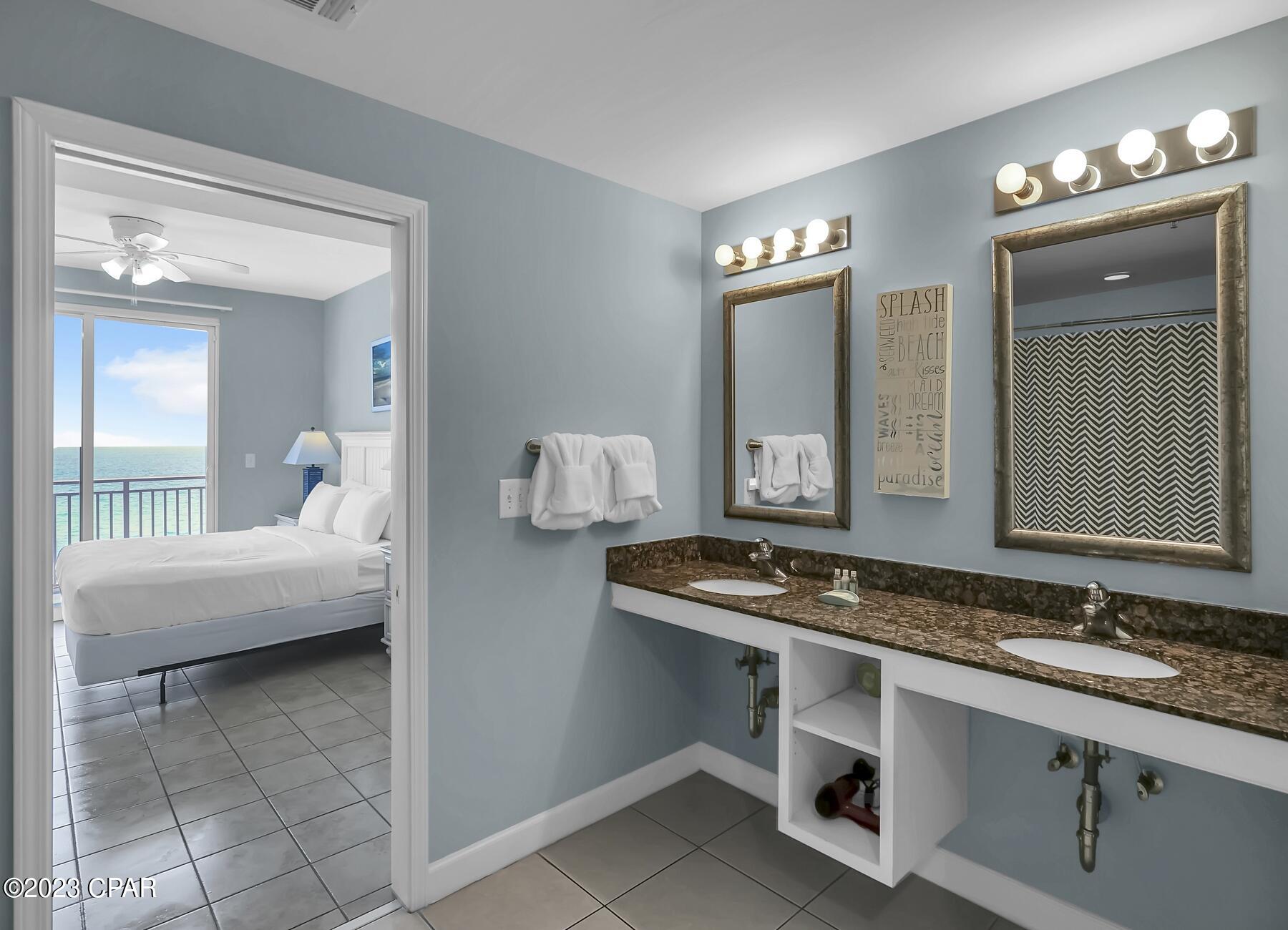 Splash Condo - Residential