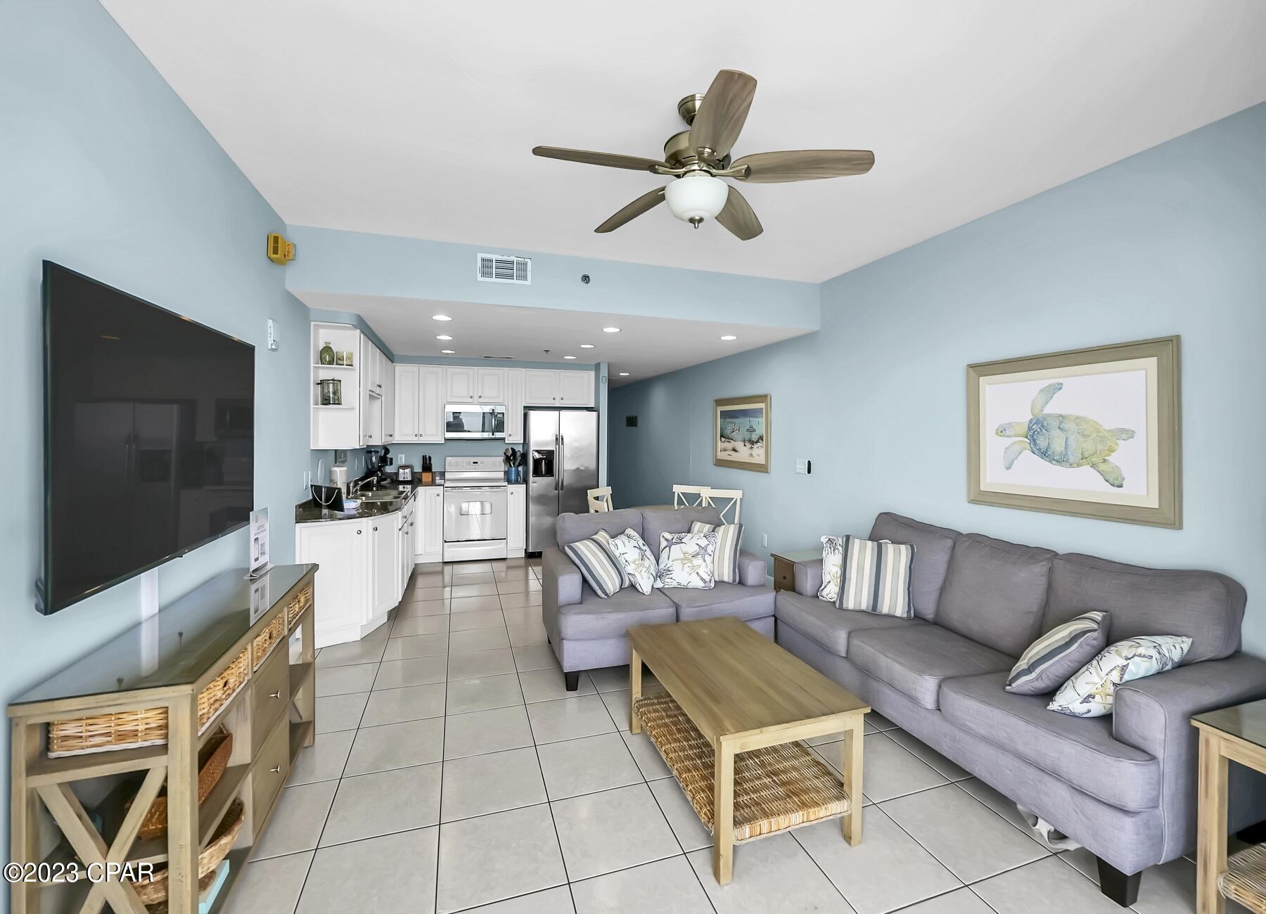 Splash Condo - Residential