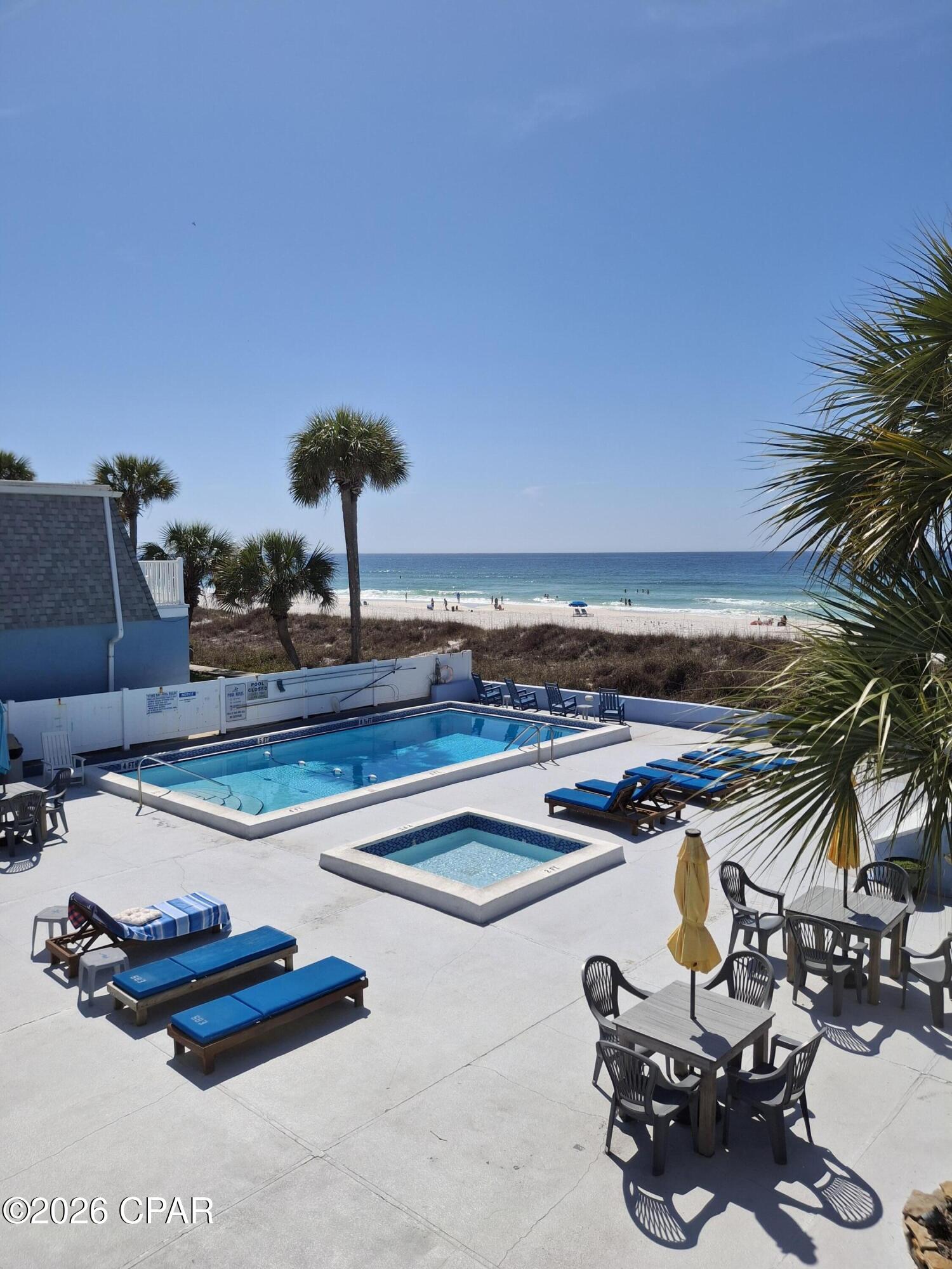 Stingray Condo. - Residential