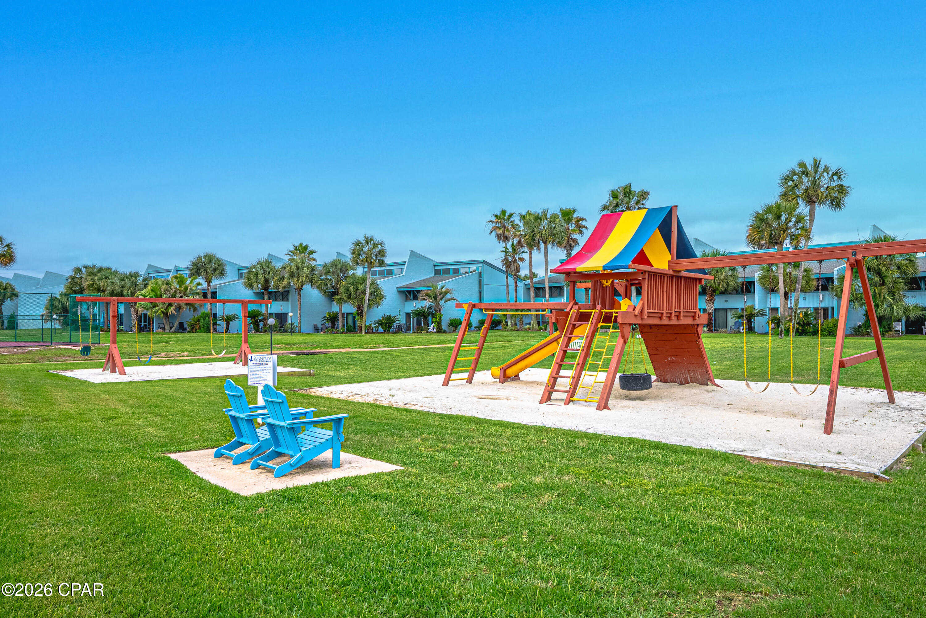 Sunnyside Beach & Tennis Condo - Residential