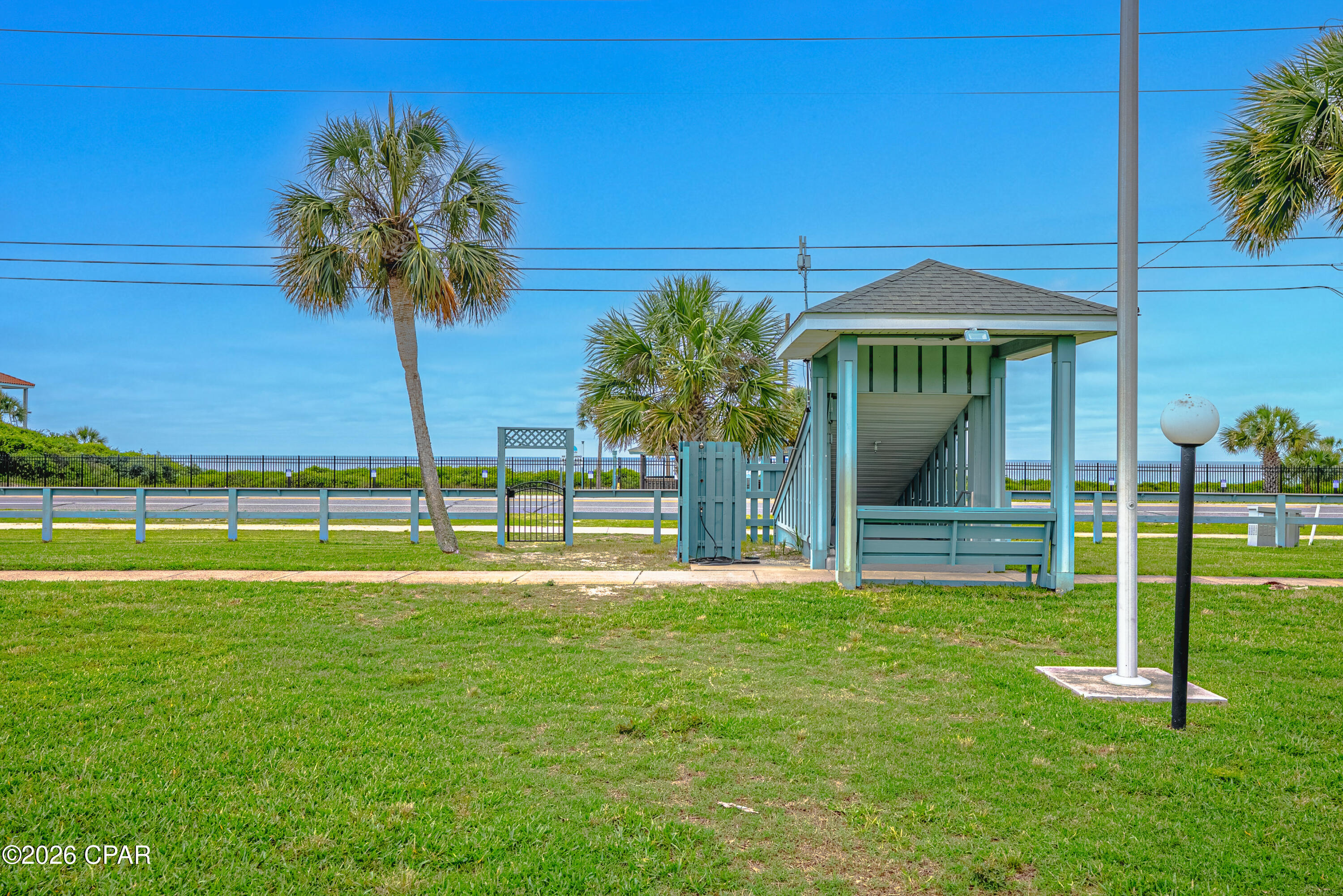 Sunnyside Beach & Tennis Condo - Residential