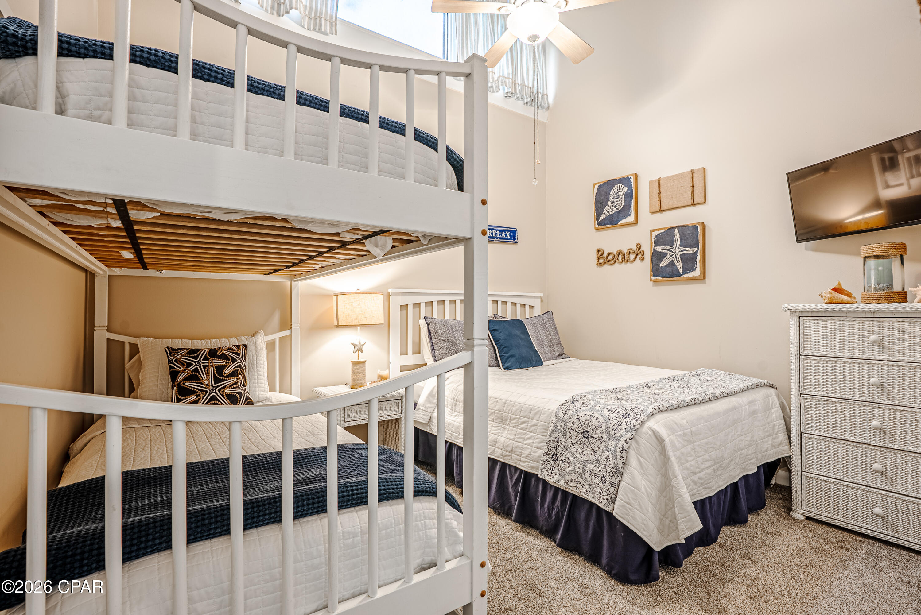 Sunnyside Beach & Tennis Condo - Residential