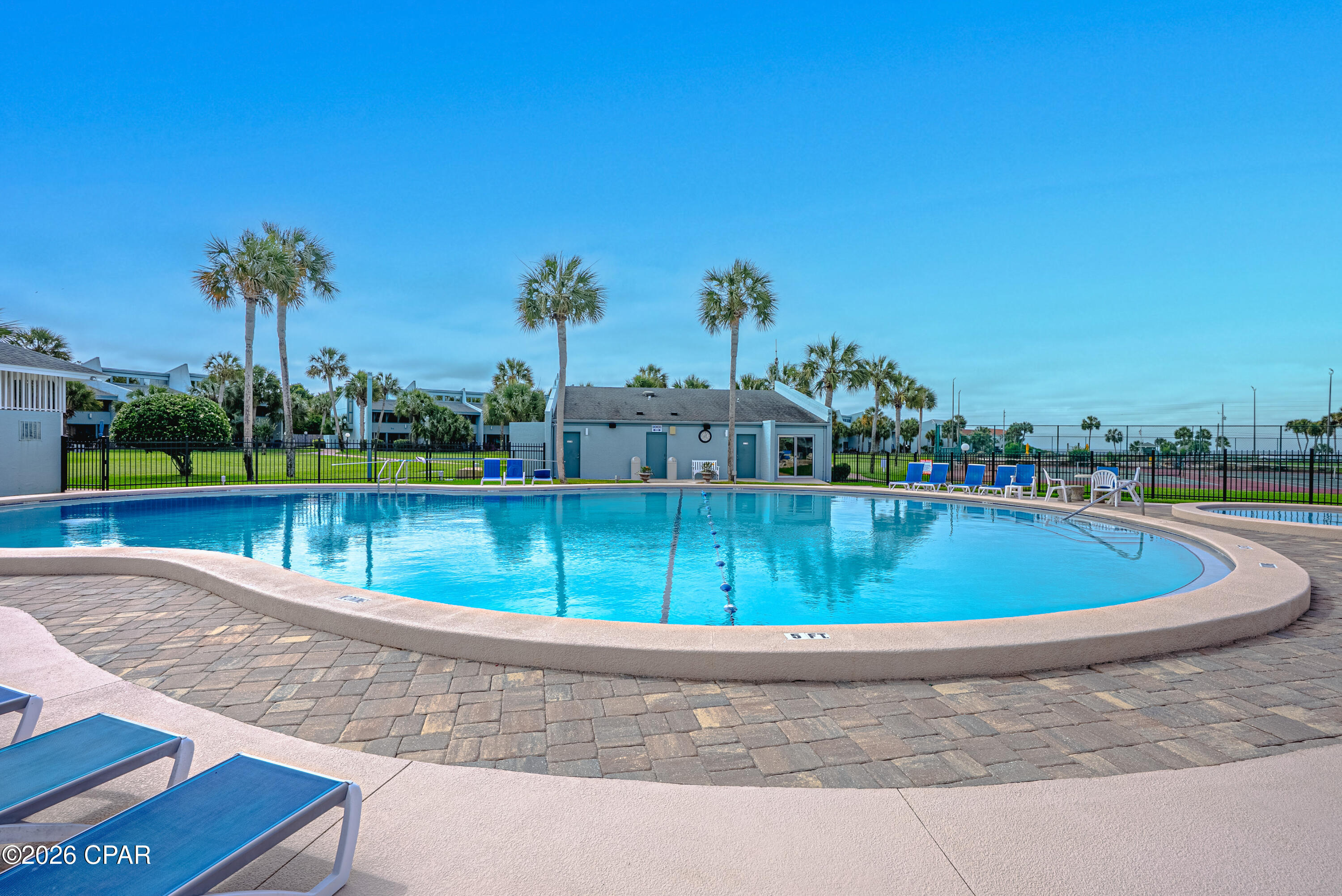 Sunnyside Beach & Tennis Condo - Residential