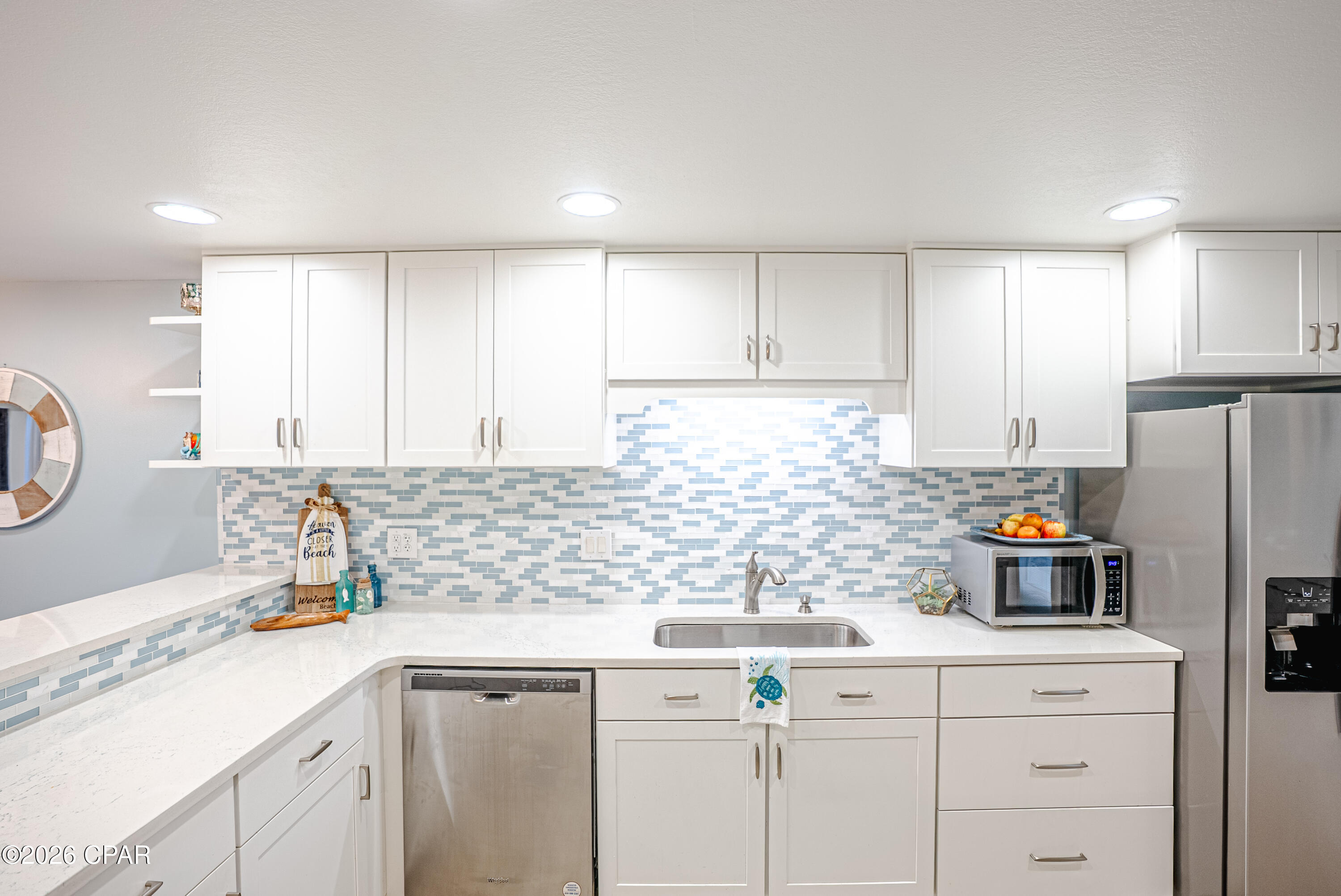 Sunnyside Beach & Tennis Condo - Residential
