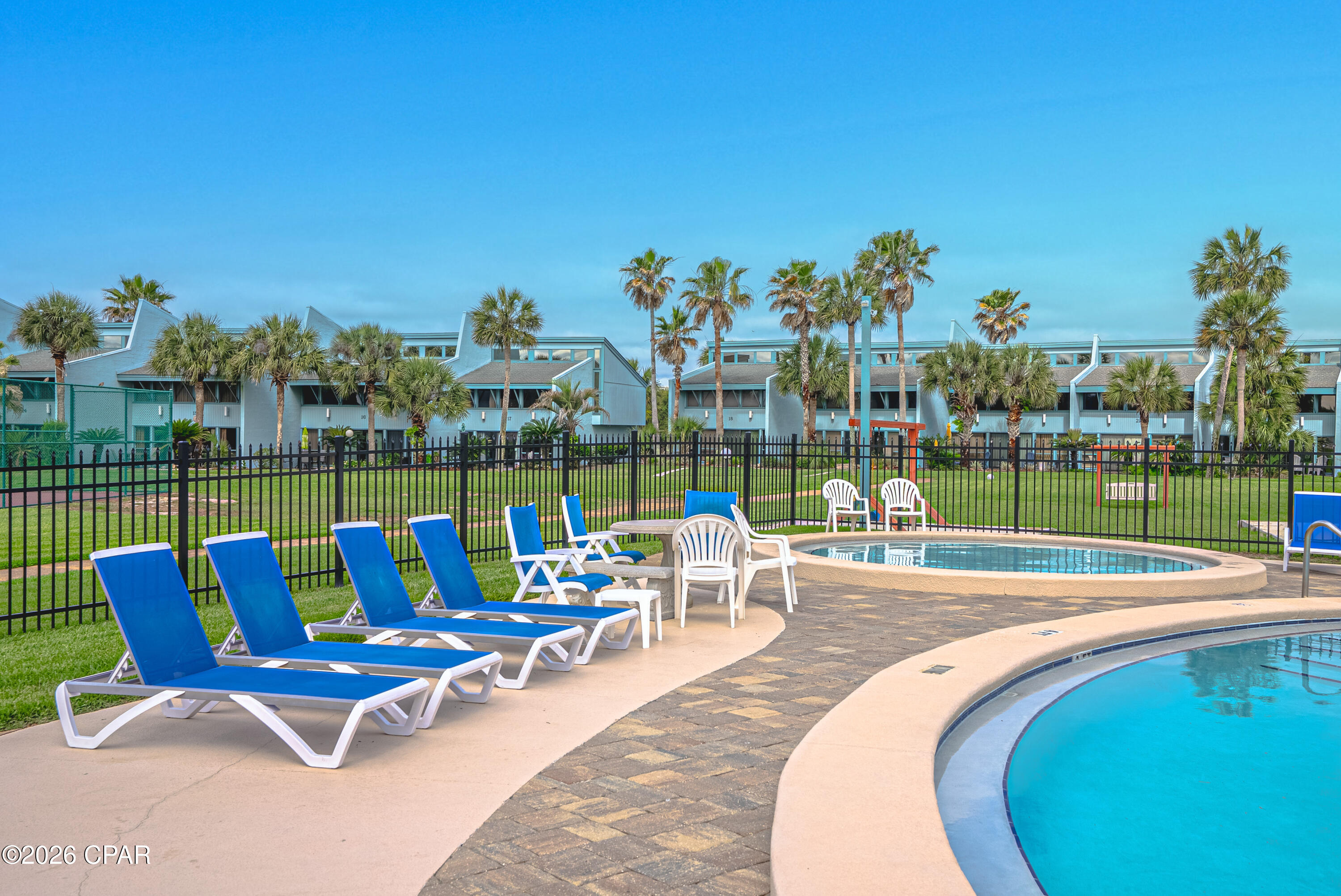 Sunnyside Beach & Tennis Condo - Residential