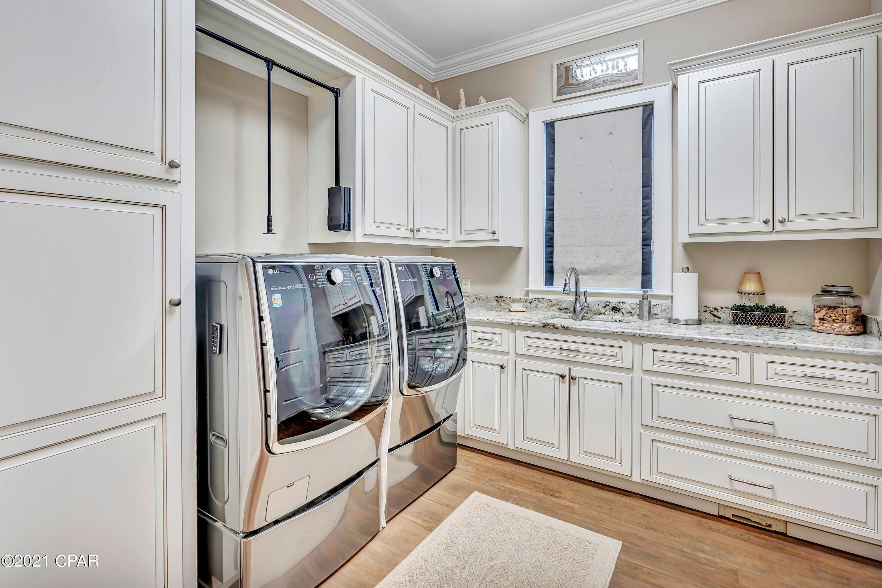 College Point 1st & 2nd - Residential