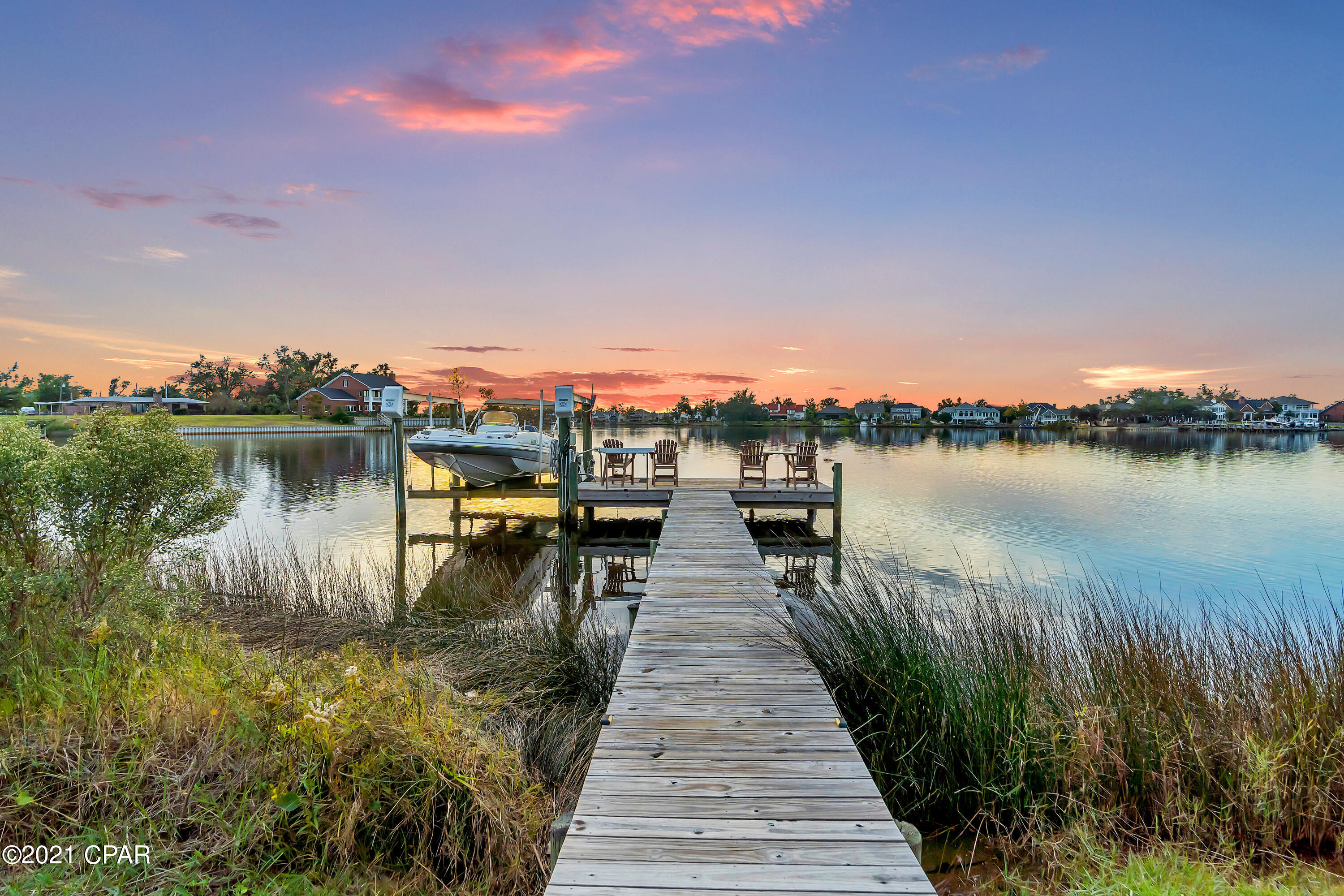 College Point 1st & 2nd - Residential