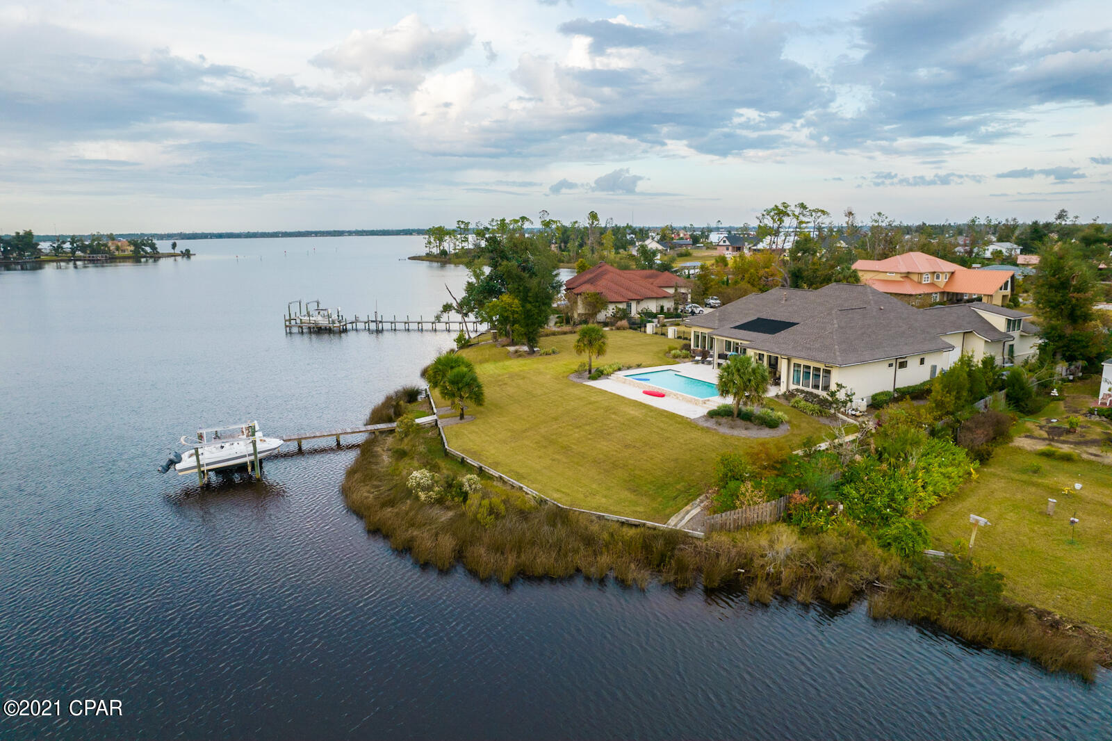 College Point 1st & 2nd - Residential