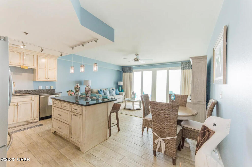 Laketown Wharf - Residential